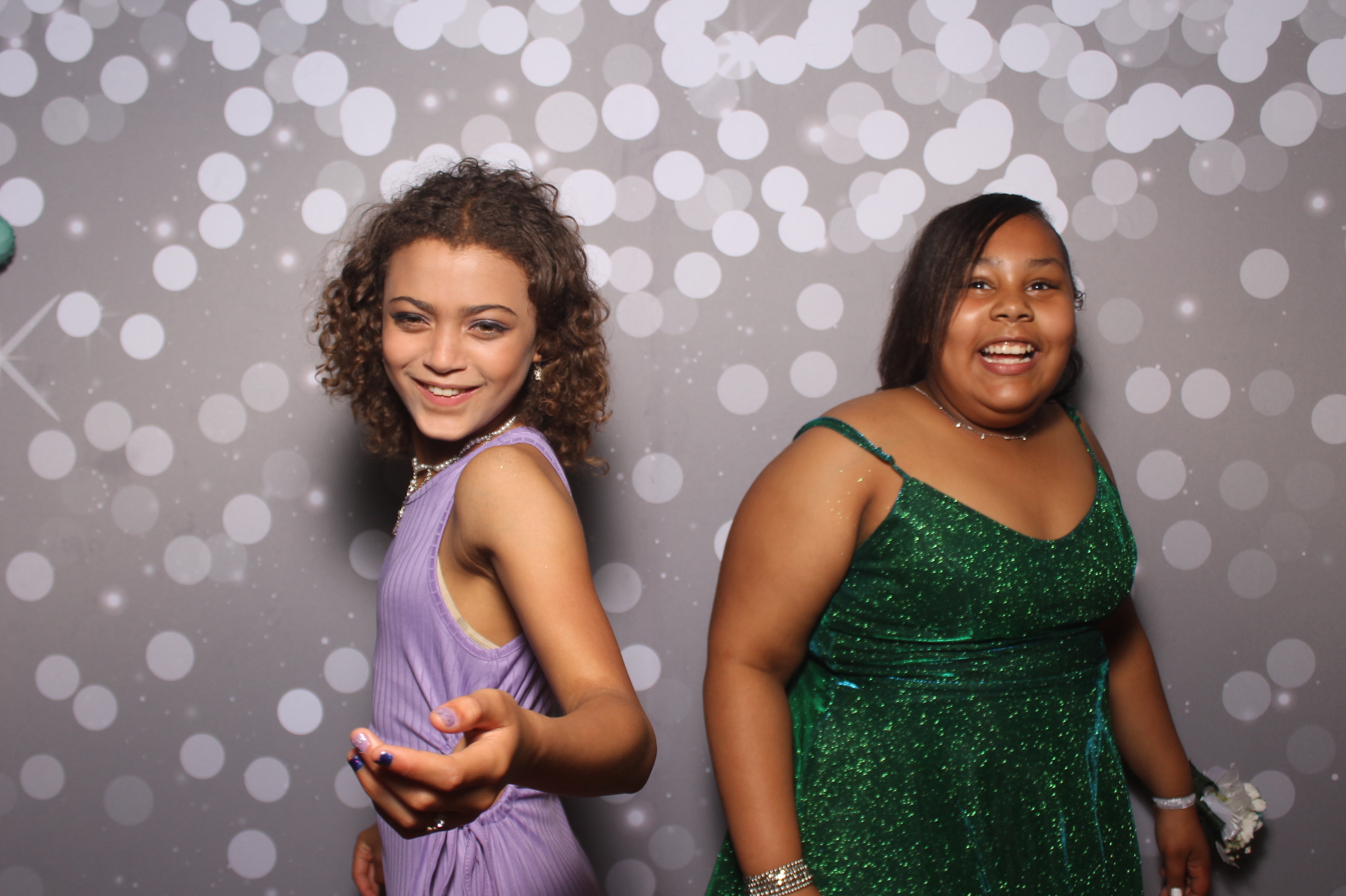 6th District Prom | View more photos from the event at gallery.photoboothcincy.com/u/PhotoBoothCincy/6th-District-Prom