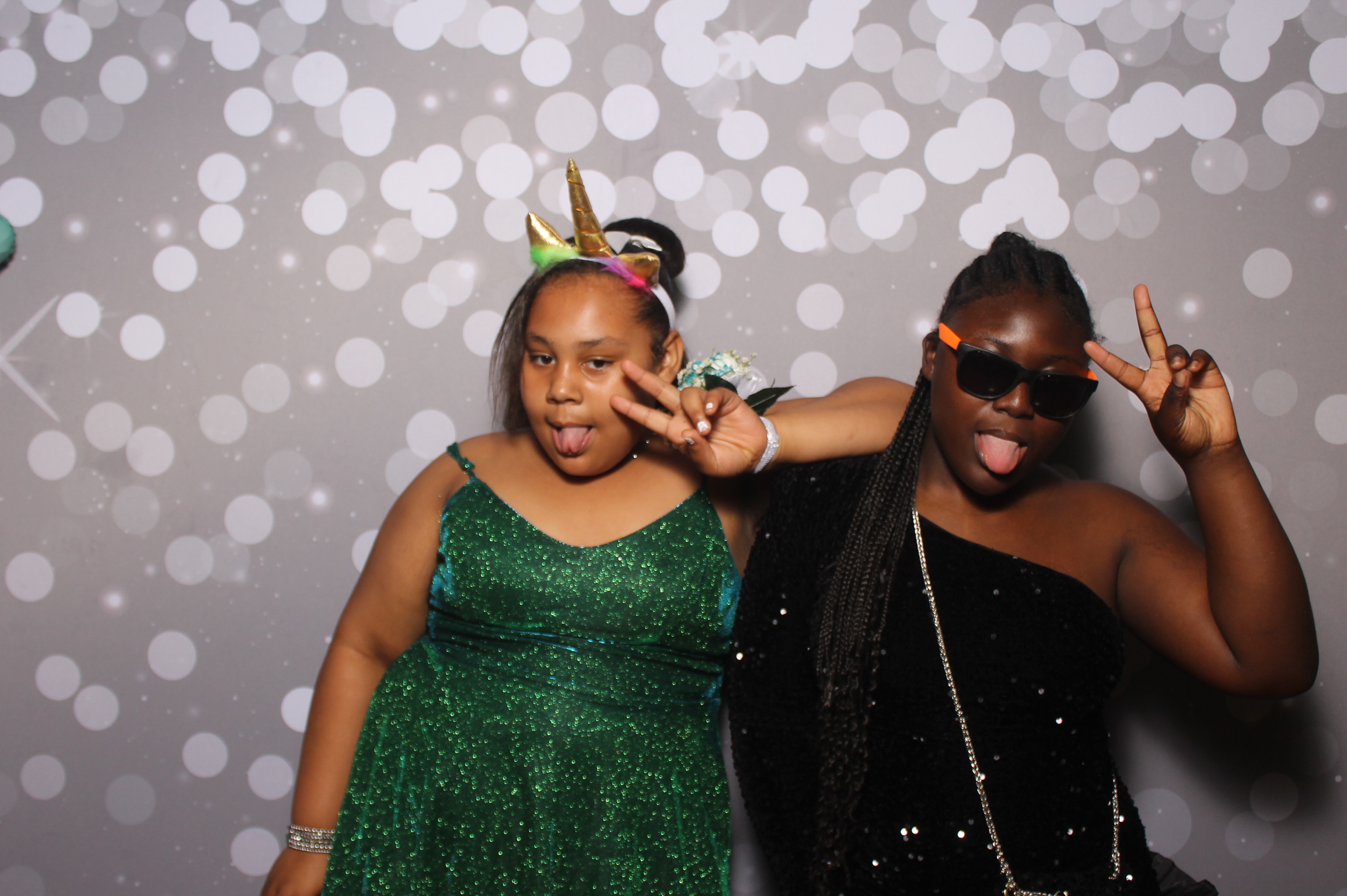 6th District Prom | View more photos from the event at gallery.photoboothcincy.com/u/PhotoBoothCincy/6th-District-Prom