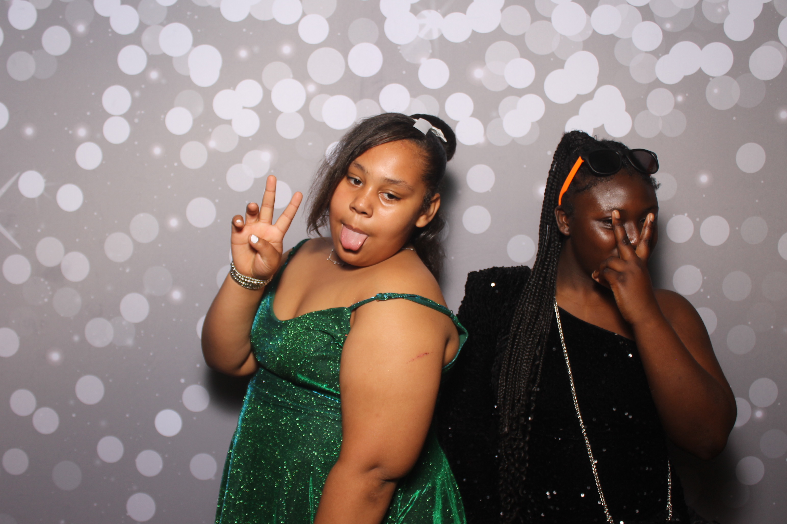 6th District Prom | View more photos from the event at gallery.photoboothcincy.com/u/PhotoBoothCincy/6th-District-Prom
