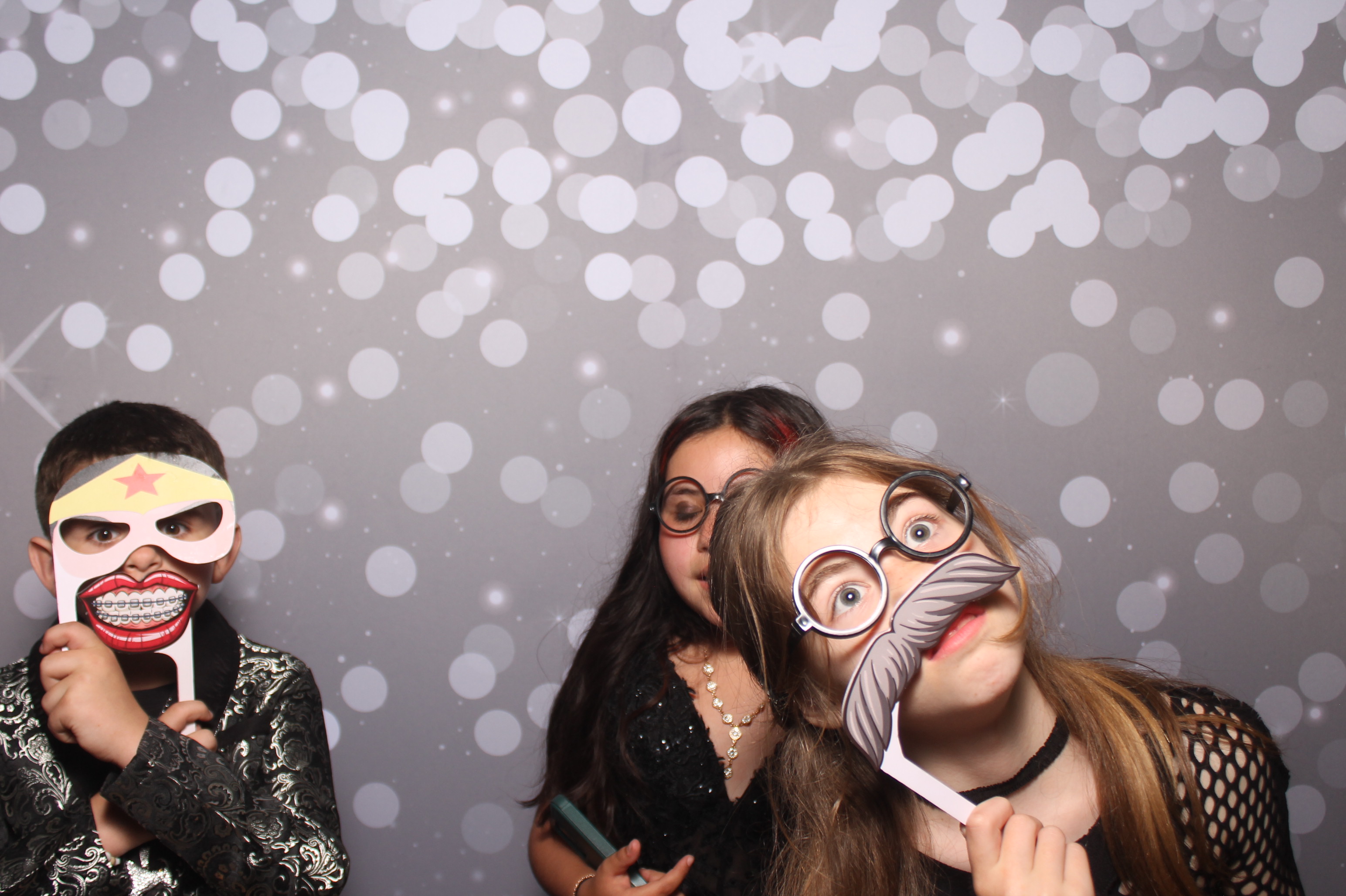 6th District Prom | View more photos from the event at gallery.photoboothcincy.com/u/PhotoBoothCincy/6th-District-Prom