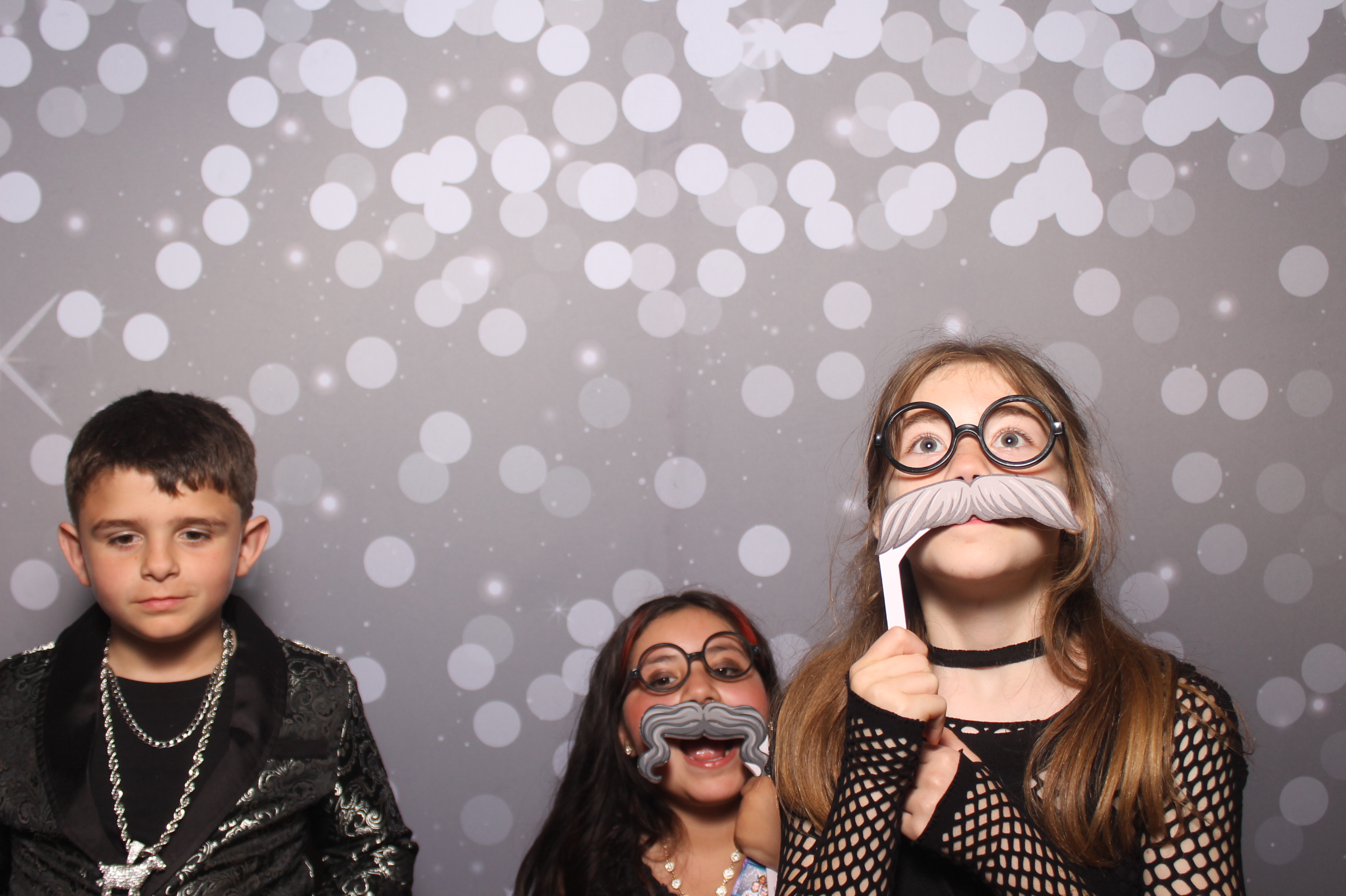 6th District Prom | View more photos from the event at gallery.photoboothcincy.com/u/PhotoBoothCincy/6th-District-Prom