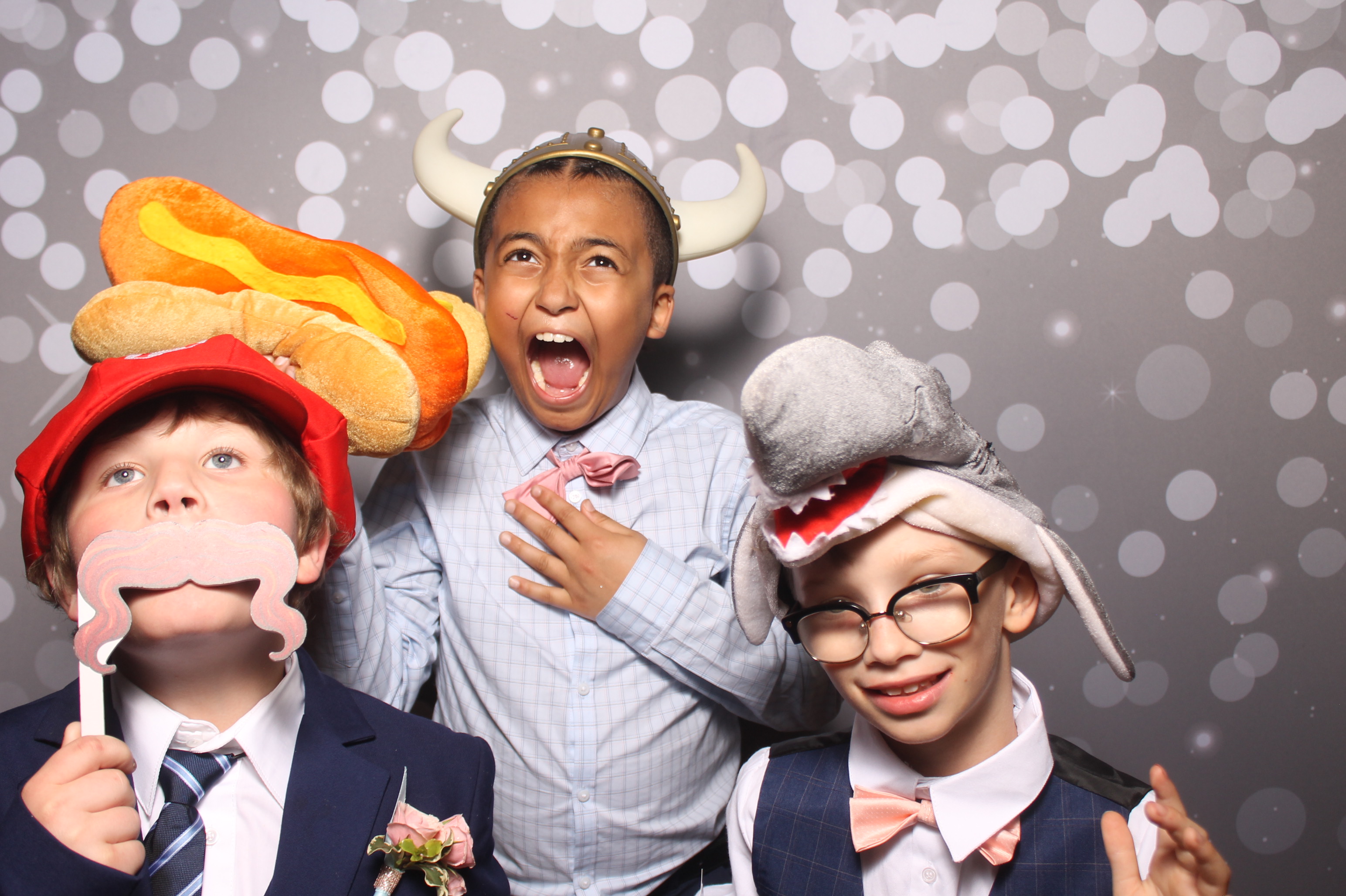 6th District Prom | View more photos from the event at gallery.photoboothcincy.com/u/PhotoBoothCincy/6th-District-Prom