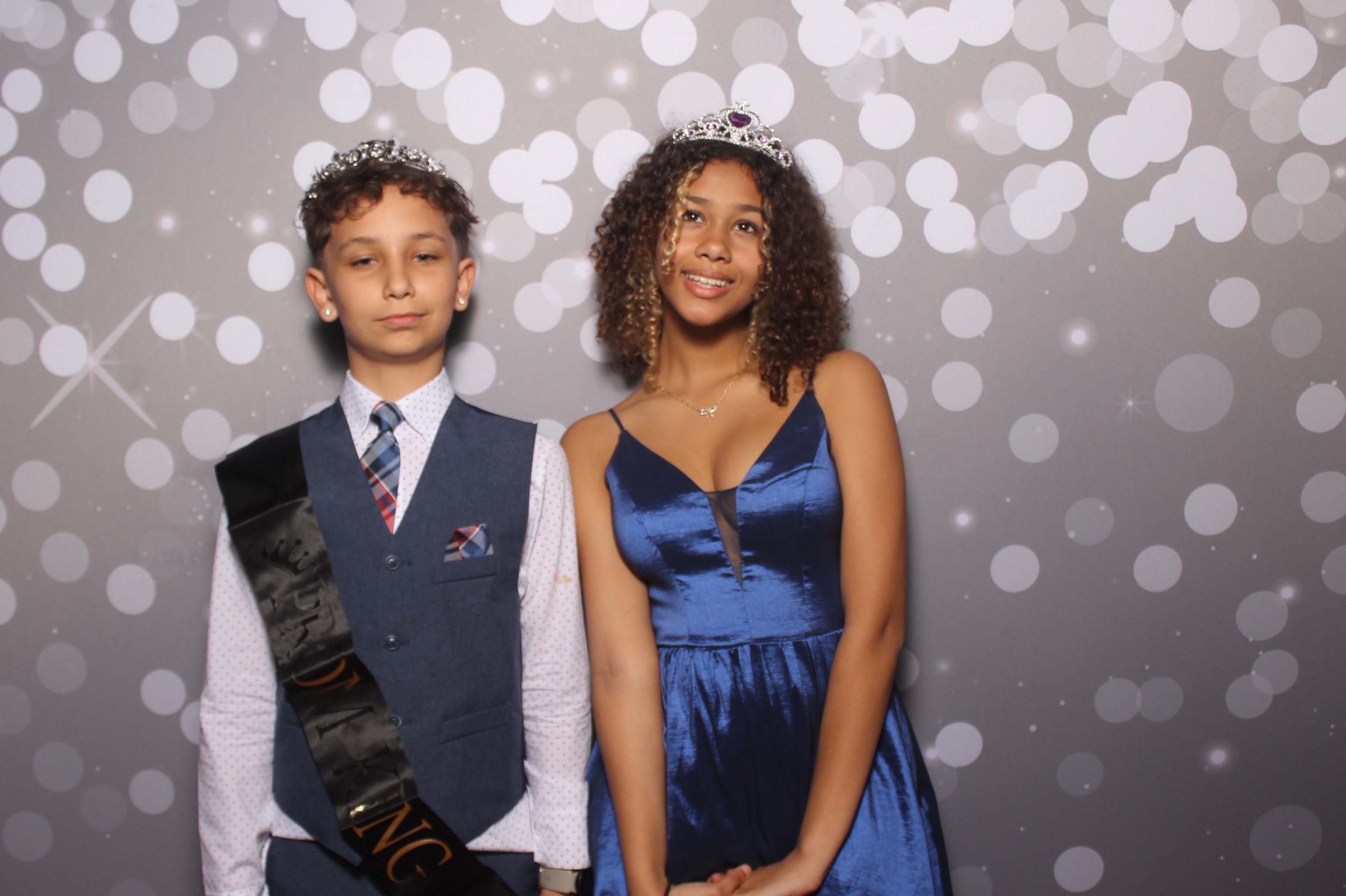 6th District Prom | View more photos from the event at gallery.photoboothcincy.com/u/PhotoBoothCincy/6th-District-Prom