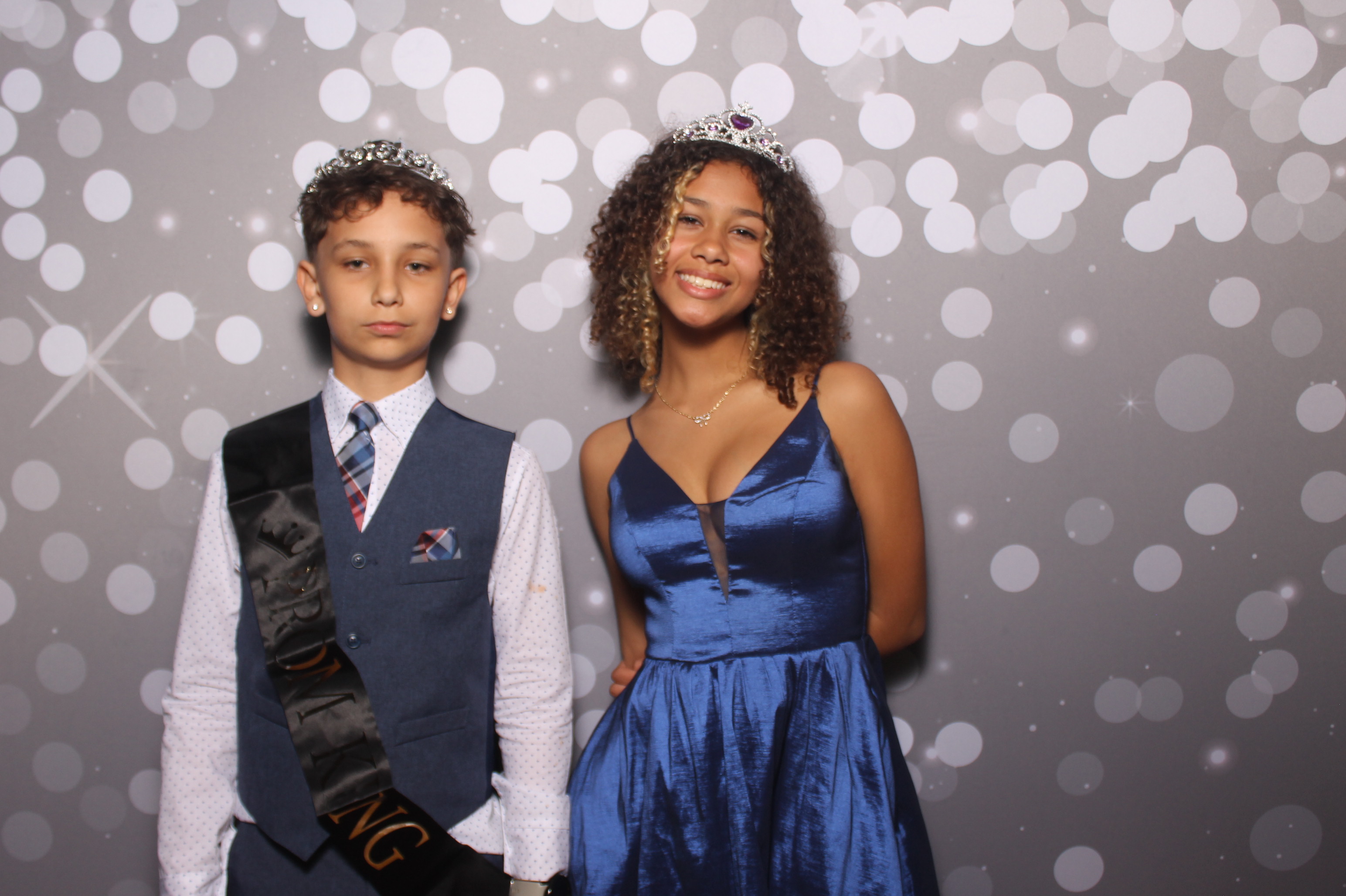6th District Prom | View more photos from the event at gallery.photoboothcincy.com/u/PhotoBoothCincy/6th-District-Prom