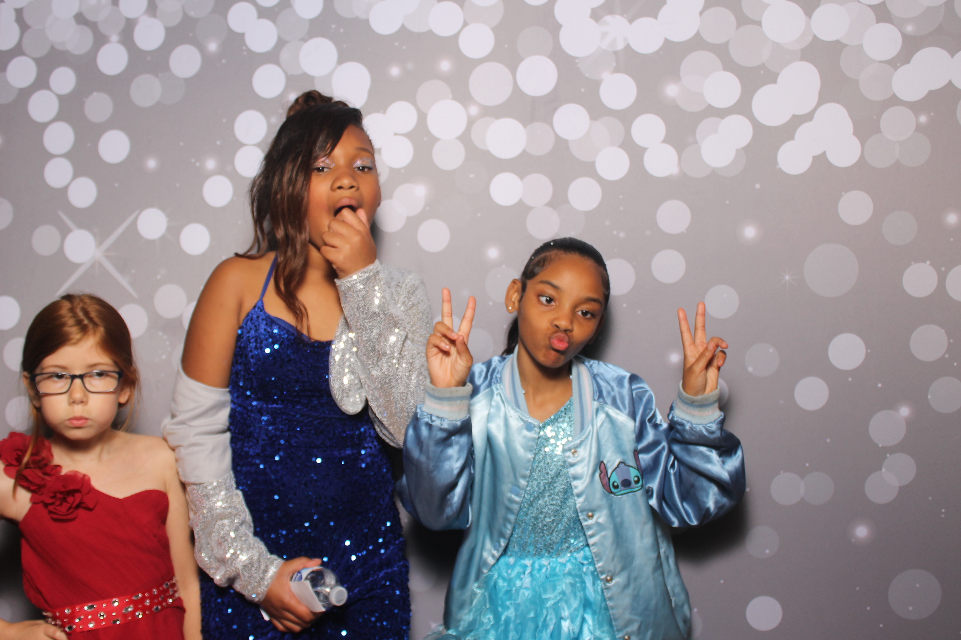 6th District Prom | View more photos from the event at gallery.photoboothcincy.com/u/PhotoBoothCincy/6th-District-Prom