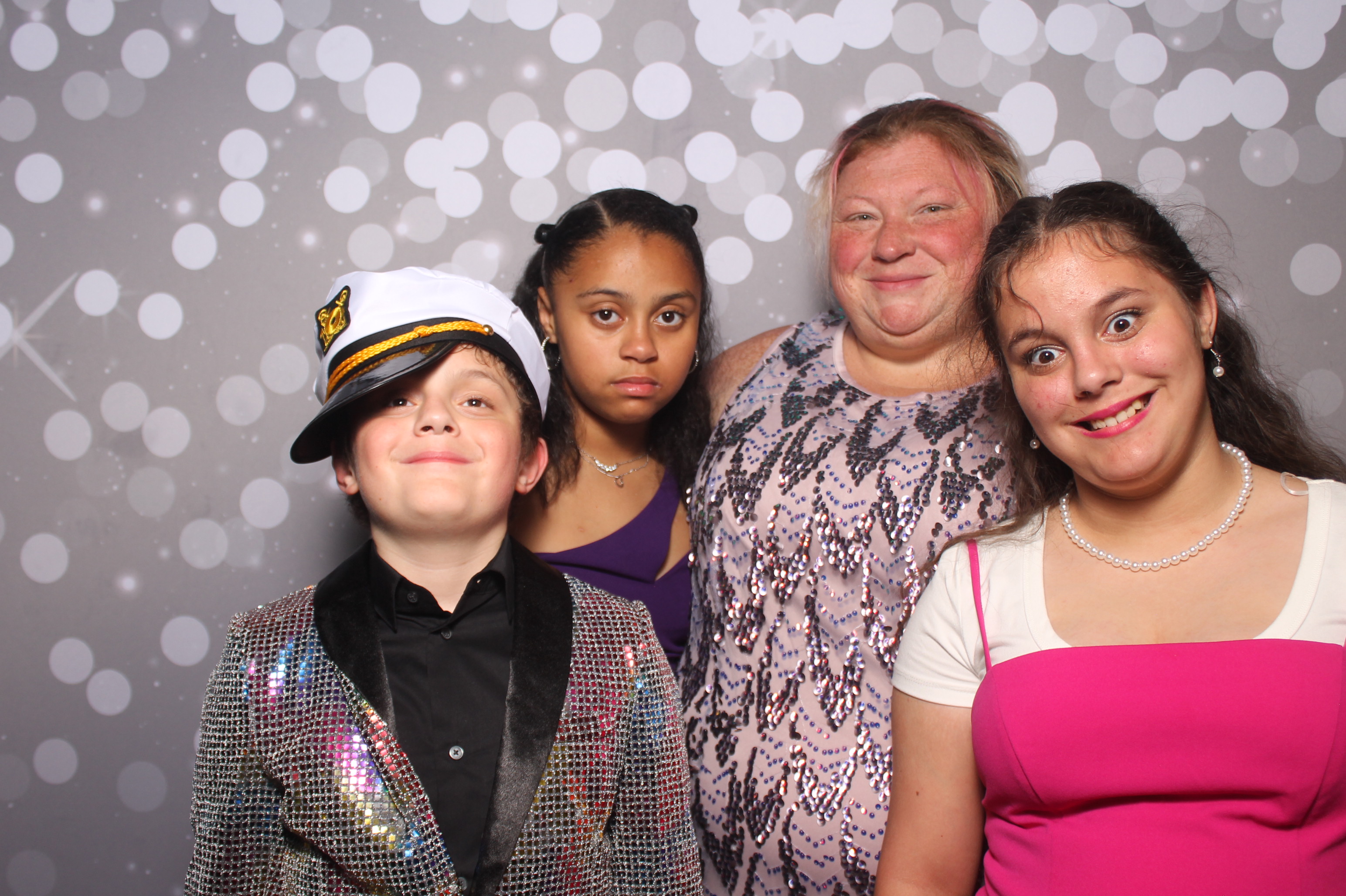 6th District Prom | View more photos from the event at gallery.photoboothcincy.com/u/PhotoBoothCincy/6th-District-Prom