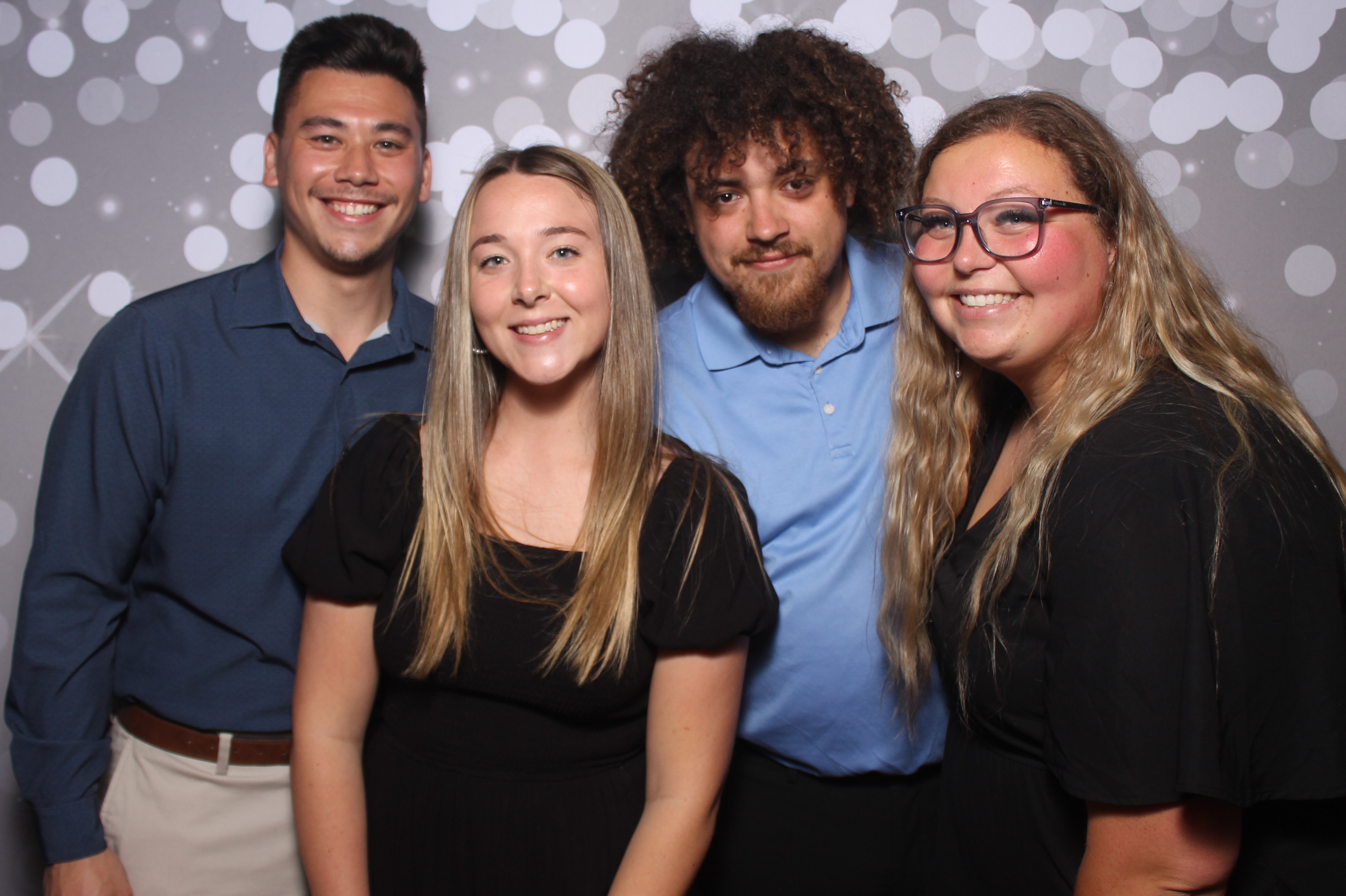 6th District Prom | View more photos from the event at gallery.photoboothcincy.com/u/PhotoBoothCincy/6th-District-Prom