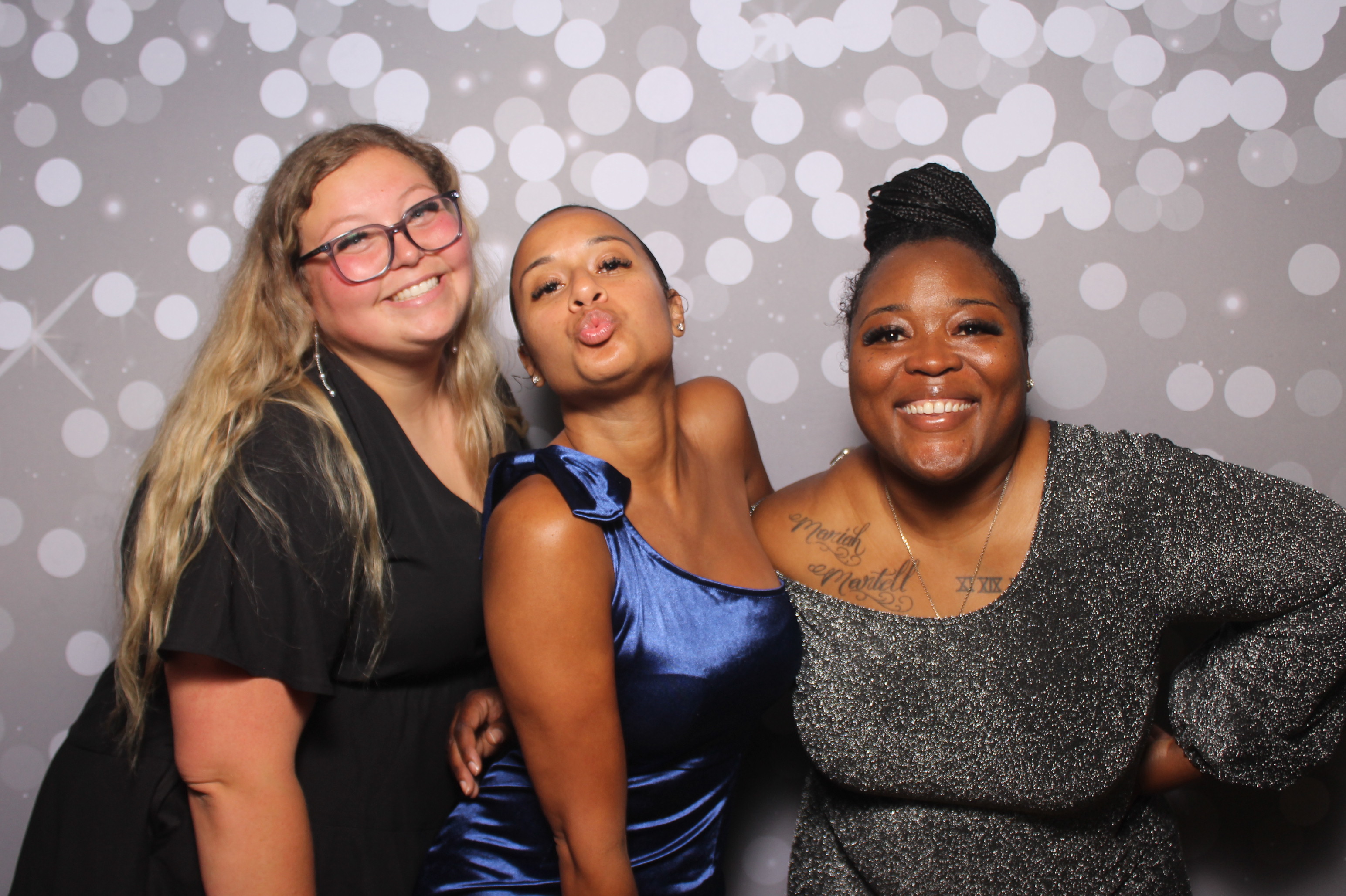 6th District Prom | View more photos from the event at gallery.photoboothcincy.com/u/PhotoBoothCincy/6th-District-Prom