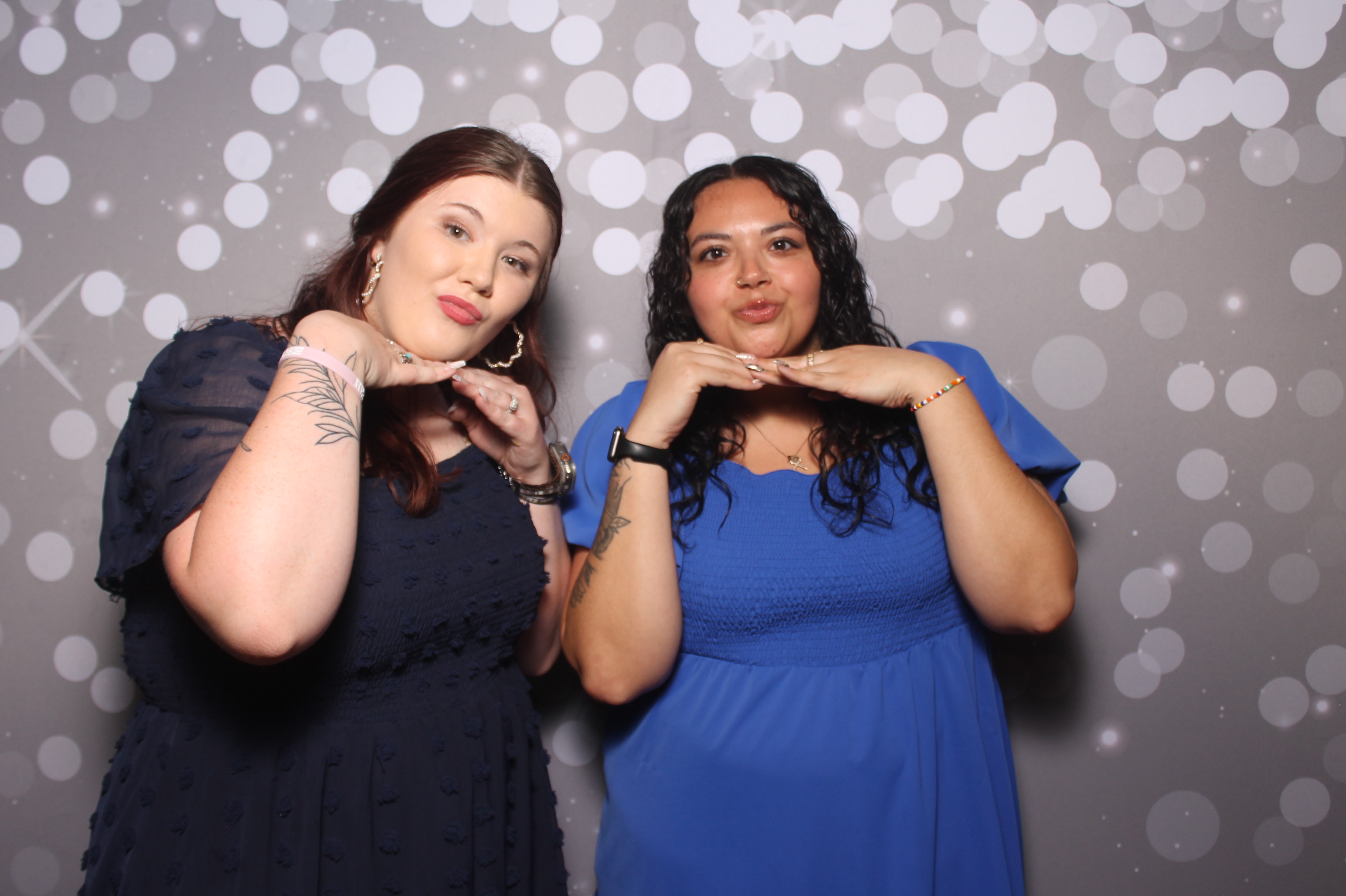 6th District Prom | View more photos from the event at gallery.photoboothcincy.com/u/PhotoBoothCincy/6th-District-Prom