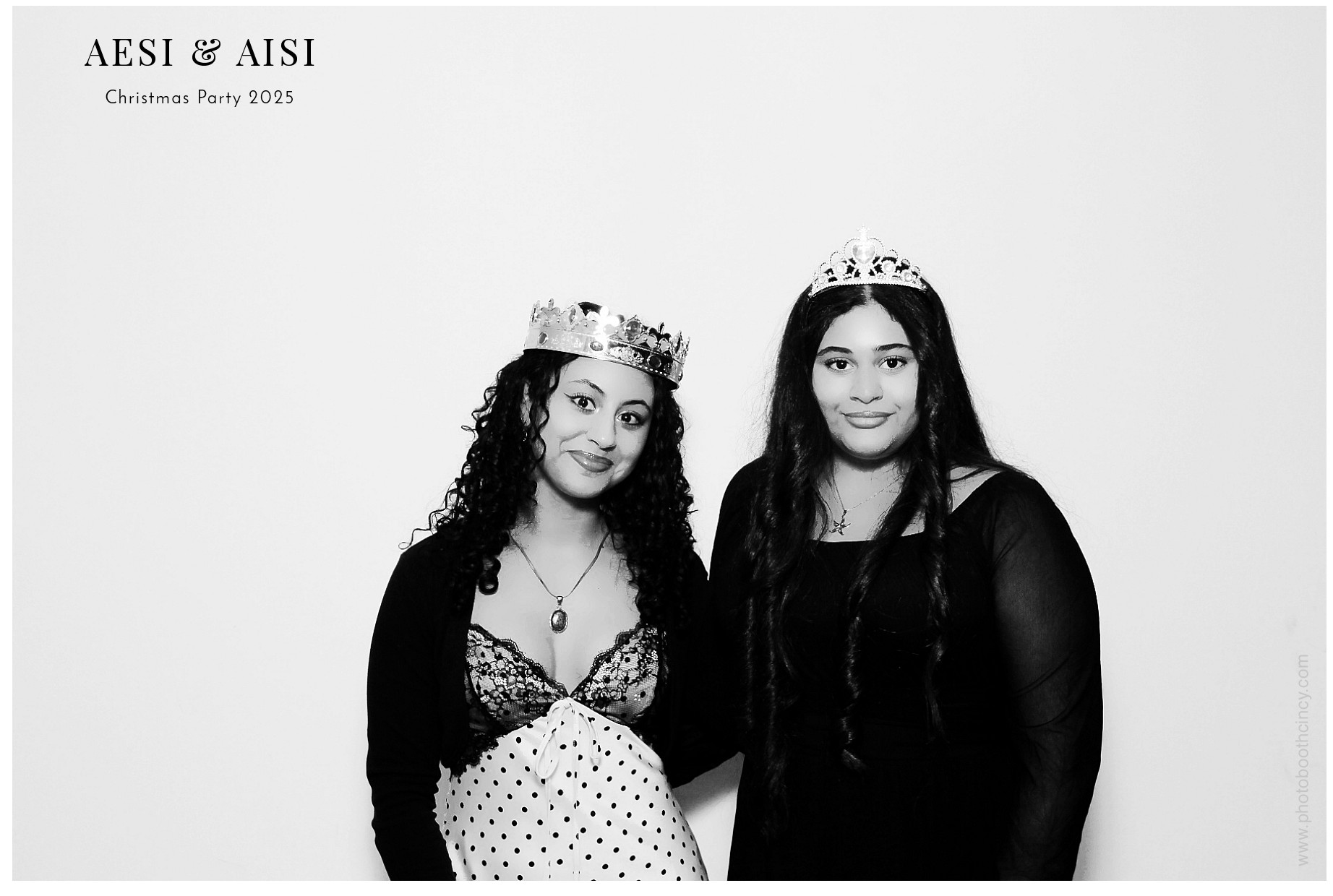 AESI & AISI Christmas party | View more photos from the event at gallery.photoboothcincy.com/u/PhotoBoothCincy/AESI-AISI-Christmas-party