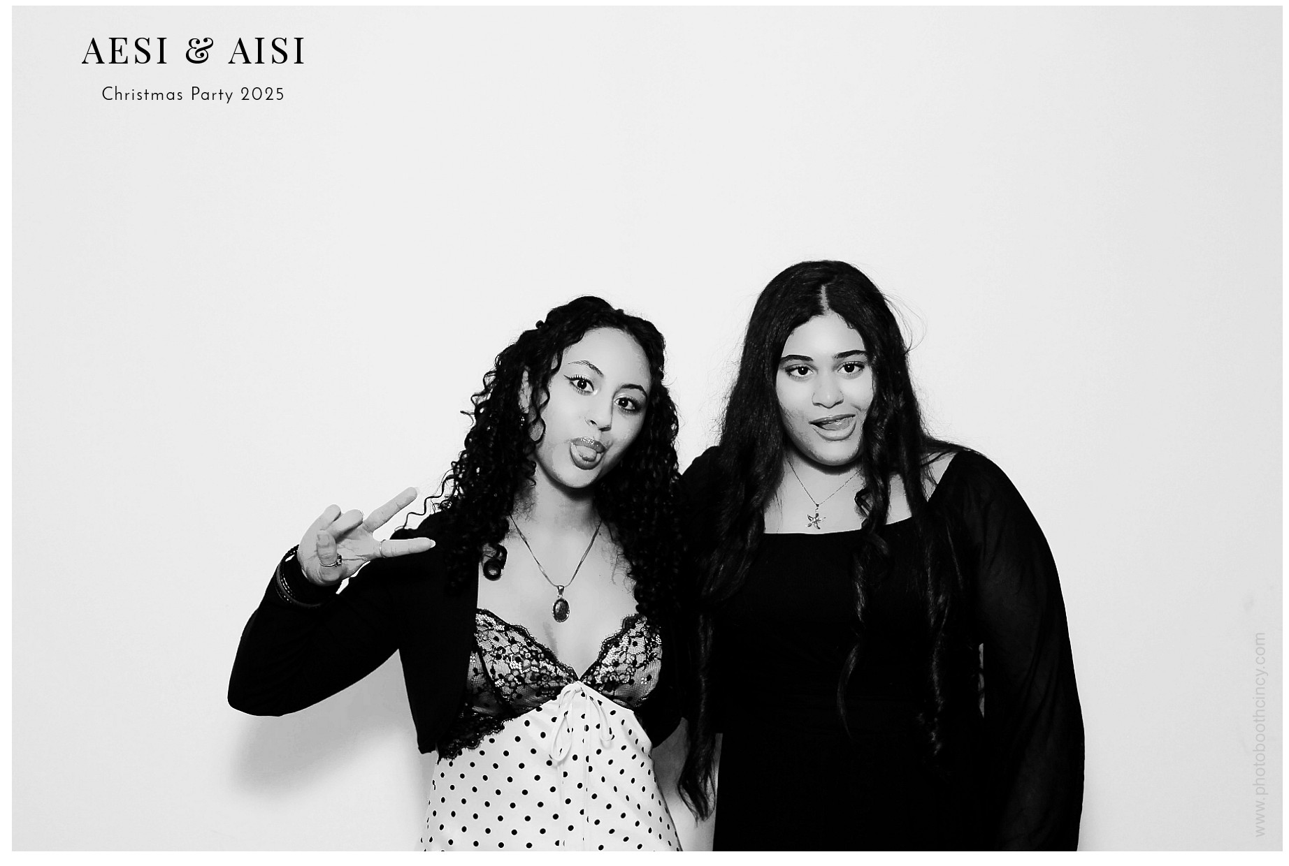 AESI & AISI Christmas party | View more photos from the event at gallery.photoboothcincy.com/u/PhotoBoothCincy/AESI-AISI-Christmas-party