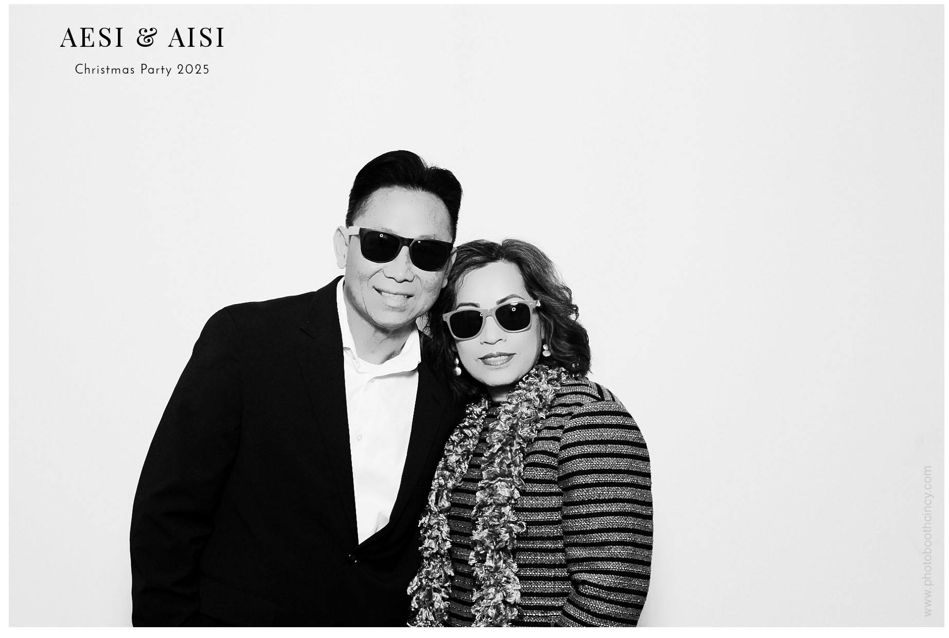 AESI & AISI Christmas party | View more photos from the event at gallery.photoboothcincy.com/u/PhotoBoothCincy/AESI-AISI-Christmas-party