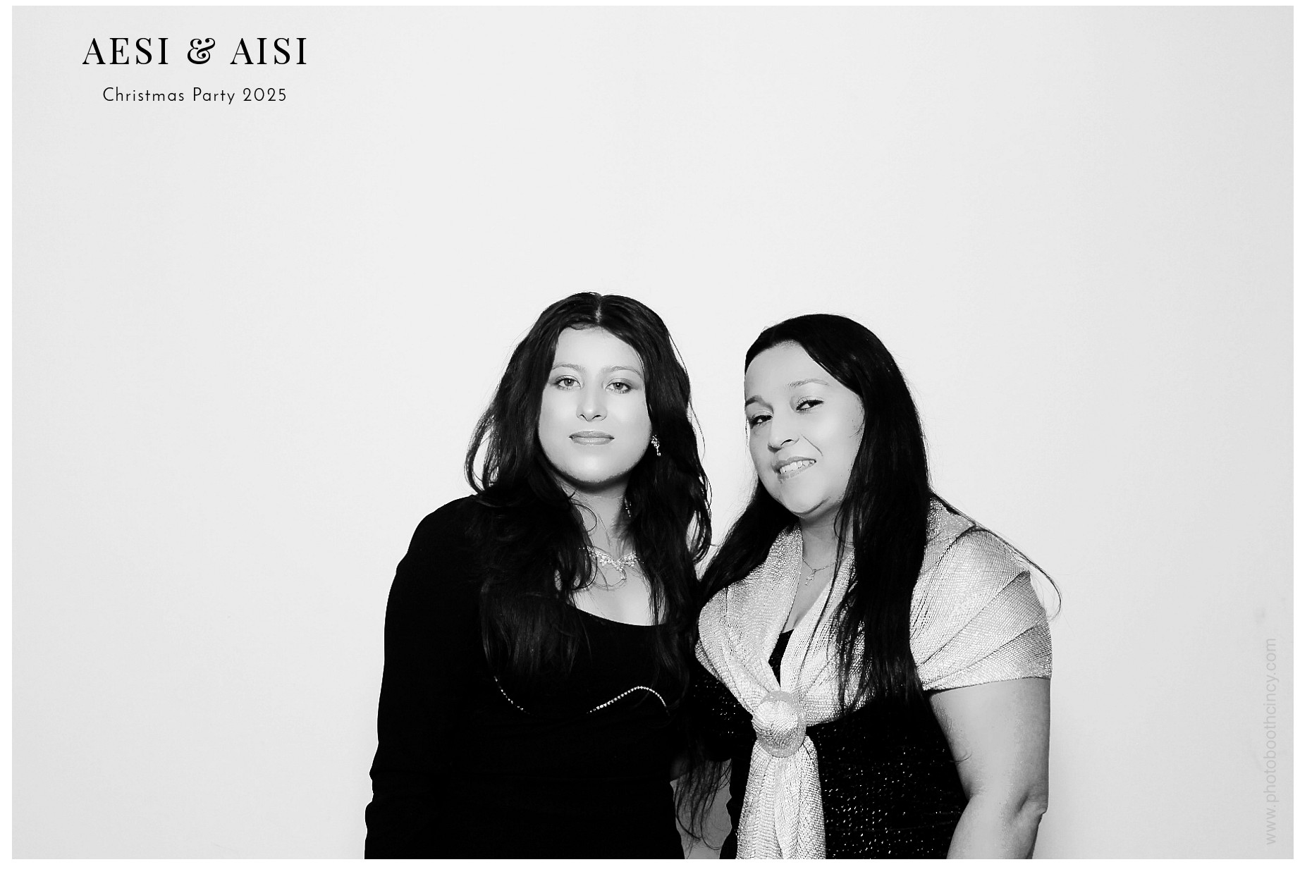 AESI & AISI Christmas party | View more photos from the event at gallery.photoboothcincy.com/u/PhotoBoothCincy/AESI-AISI-Christmas-party