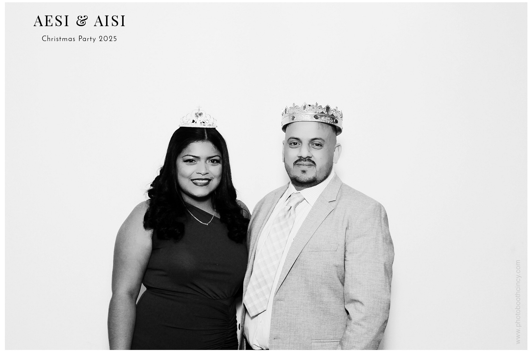 AESI & AISI Christmas party | View more photos from the event at gallery.photoboothcincy.com/u/PhotoBoothCincy/AESI-AISI-Christmas-party