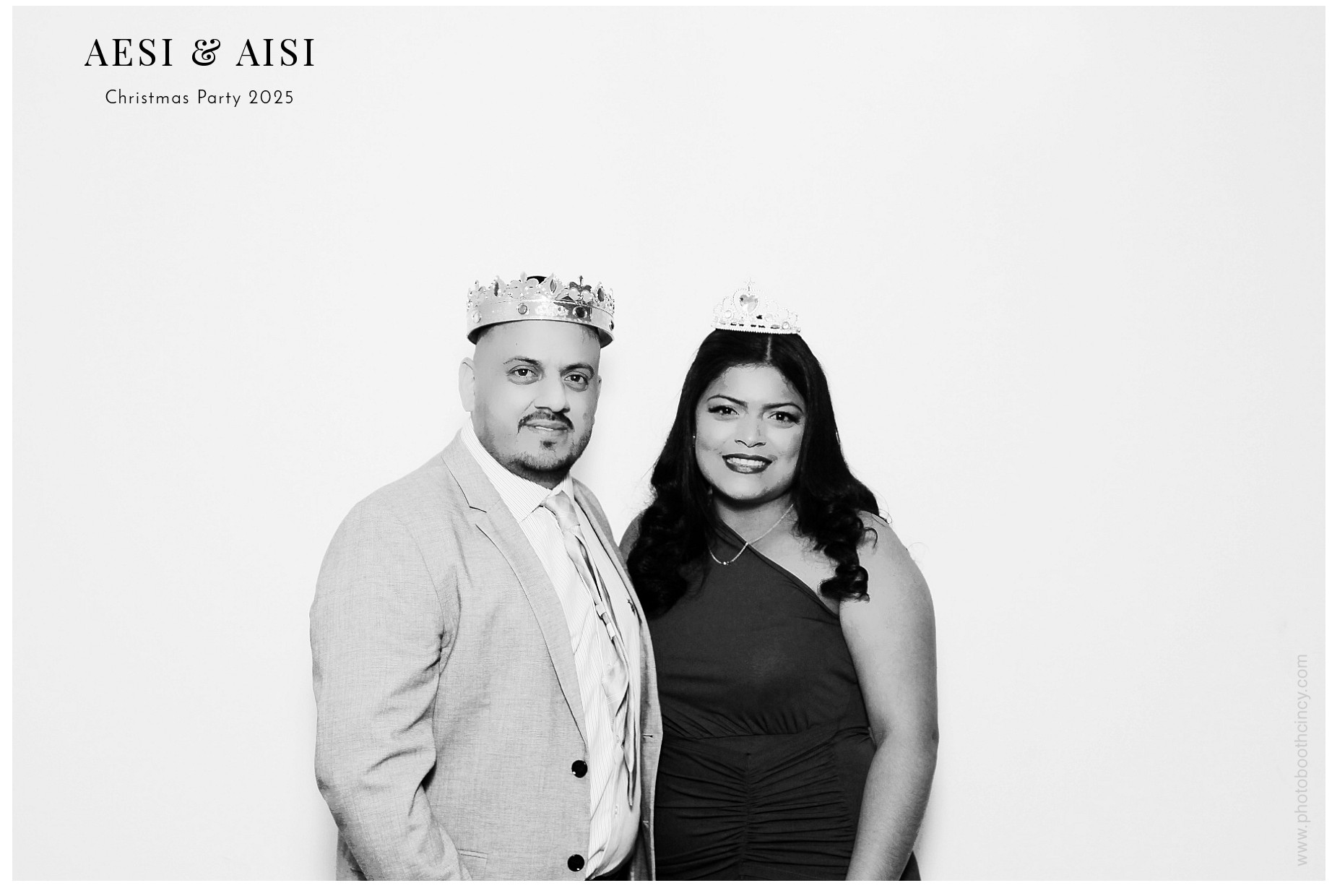 AESI & AISI Christmas party | View more photos from the event at gallery.photoboothcincy.com/u/PhotoBoothCincy/AESI-AISI-Christmas-party