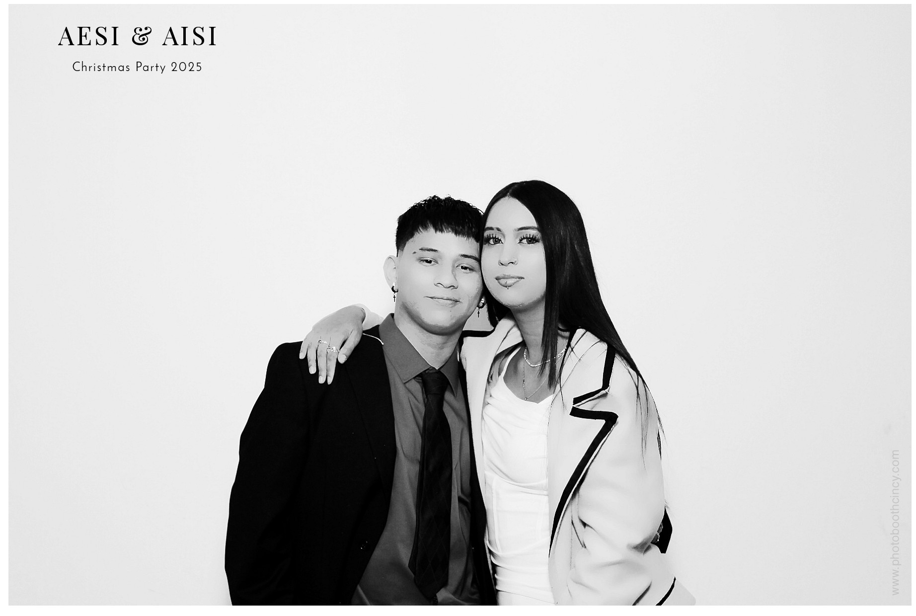 AESI & AISI Christmas party | View more photos from the event at gallery.photoboothcincy.com/u/PhotoBoothCincy/AESI-AISI-Christmas-party