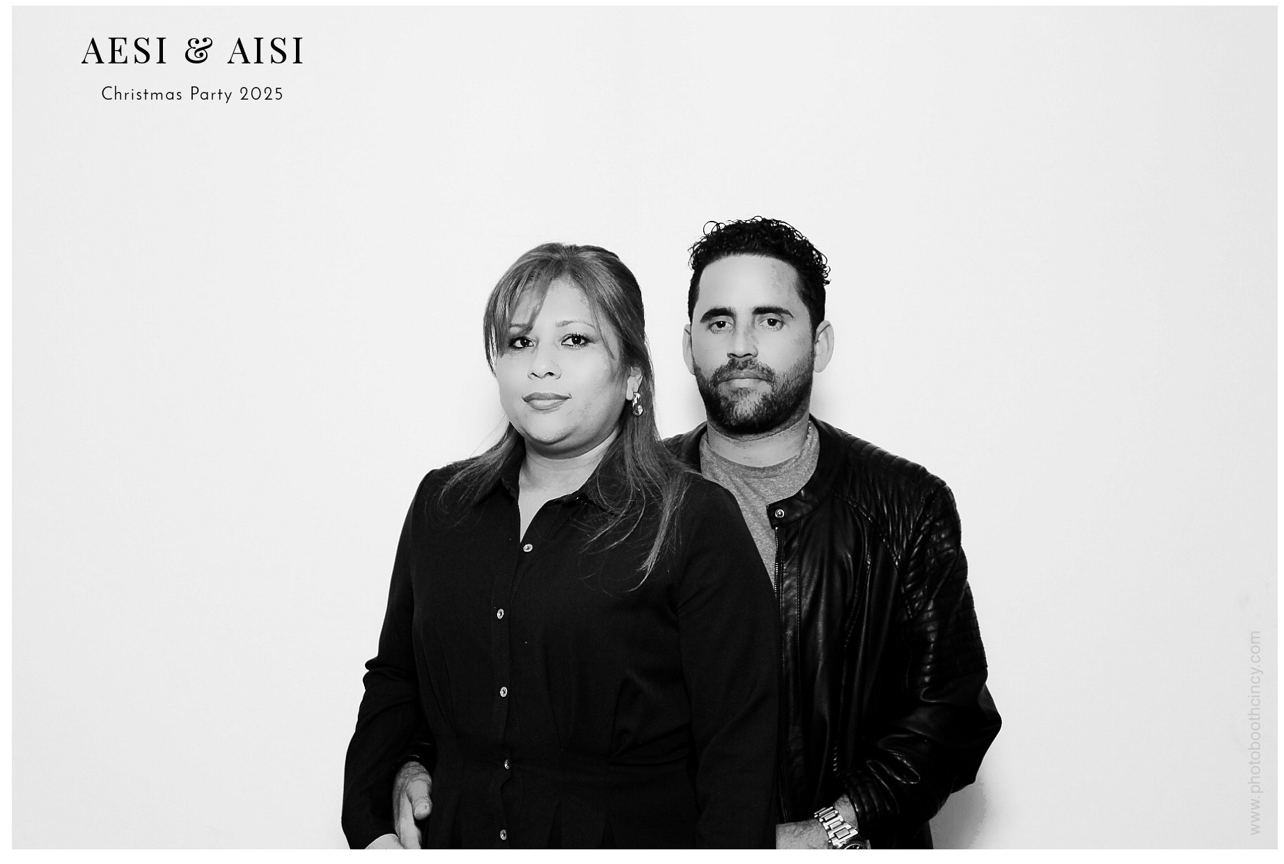 AESI & AISI Christmas party | View more photos from the event at gallery.photoboothcincy.com/u/PhotoBoothCincy/AESI-AISI-Christmas-party