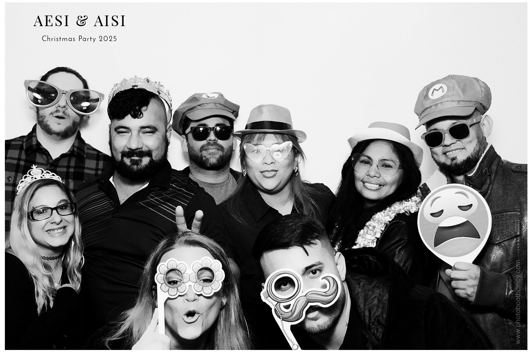 AESI & AISI Christmas party | View more photos from the event at gallery.photoboothcincy.com/u/PhotoBoothCincy/AESI-AISI-Christmas-party