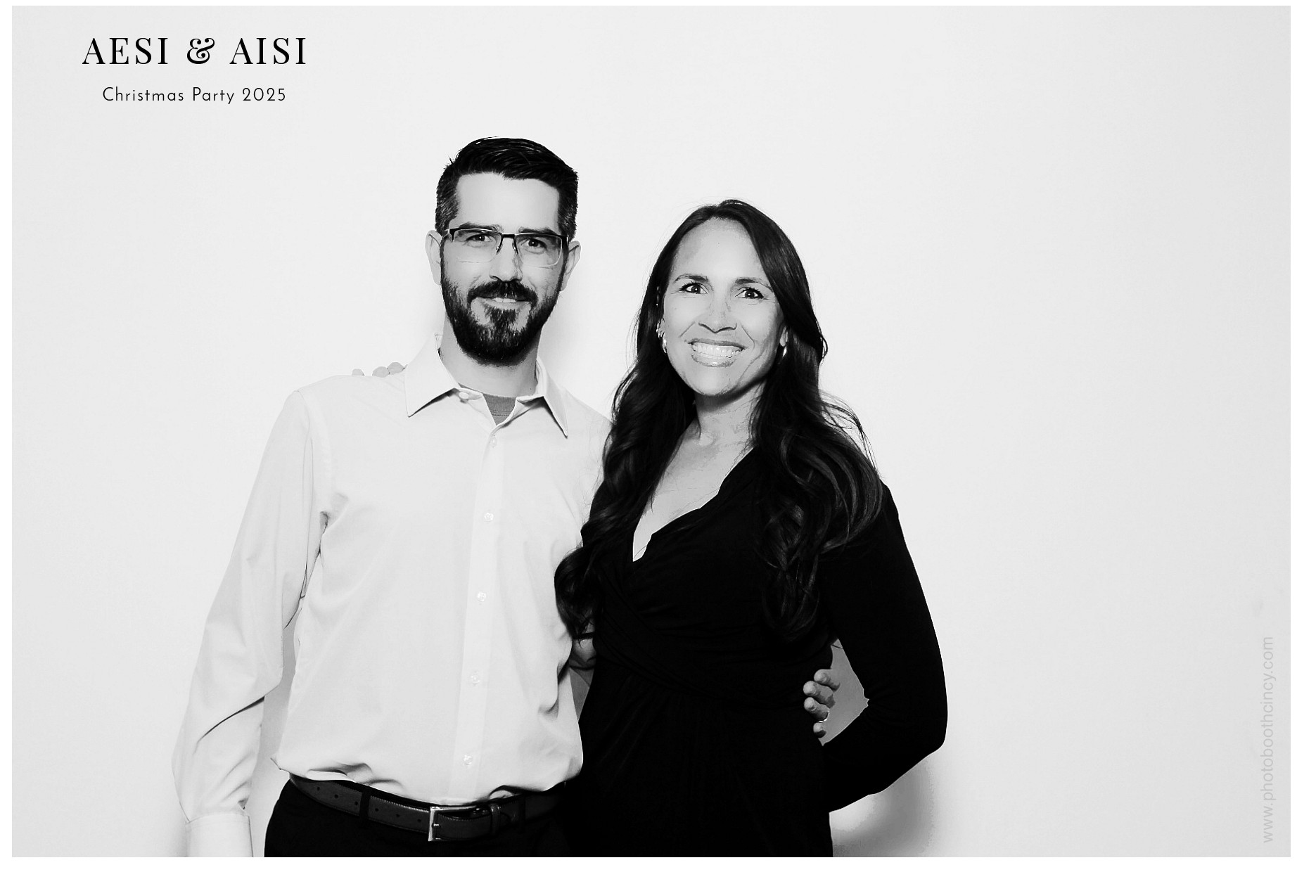 AESI & AISI Christmas party | View more photos from the event at gallery.photoboothcincy.com/u/PhotoBoothCincy/AESI-AISI-Christmas-party