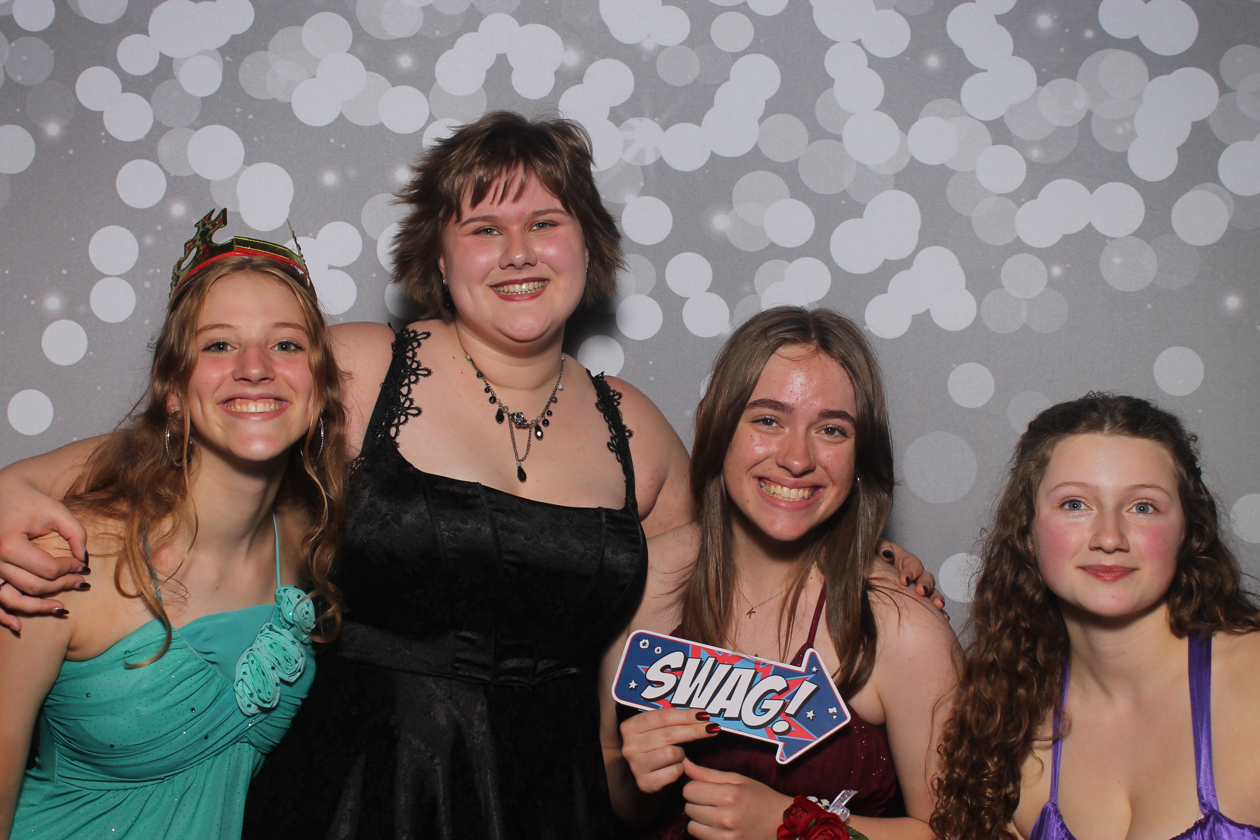 AMHEA Prom 2025 | View more photos from the event at gallery.photoboothcincy.com/u/PhotoBoothCincy/AMHEA-Prom-2025