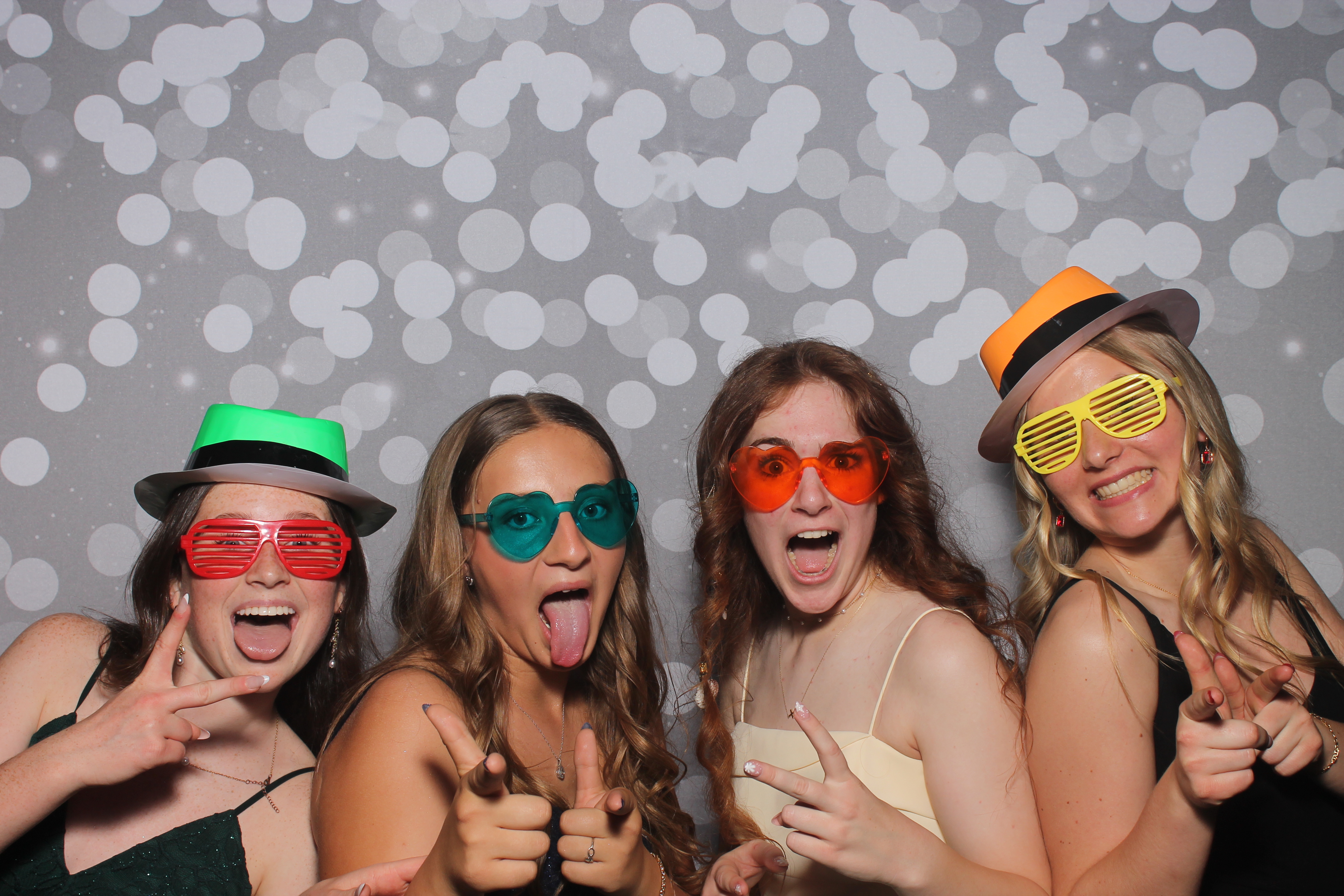 AMHEA Prom 2025 | View more photos from the event at gallery.photoboothcincy.com/u/PhotoBoothCincy/AMHEA-Prom-2025