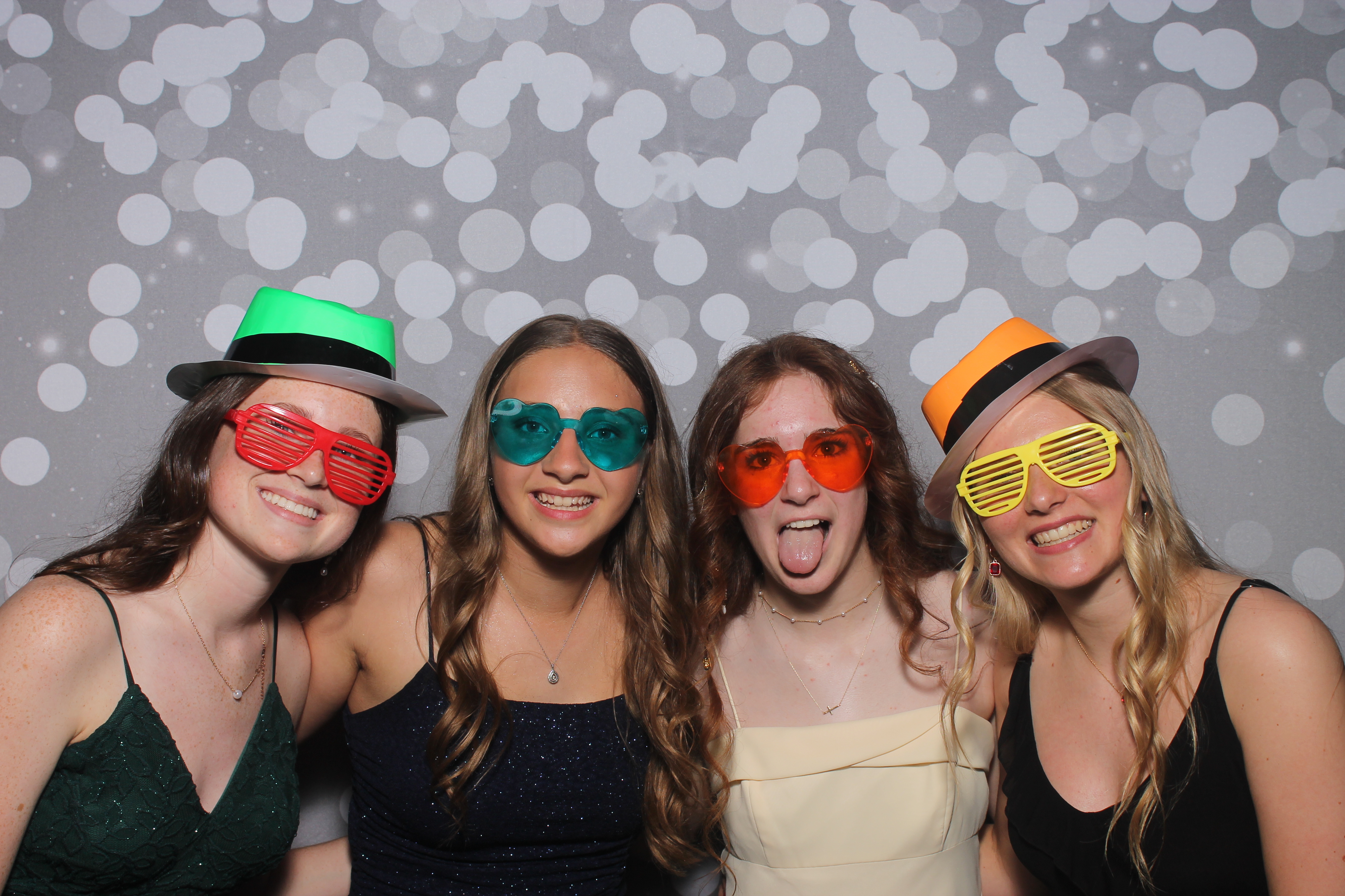 AMHEA Prom 2025 | View more photos from the event at gallery.photoboothcincy.com/u/PhotoBoothCincy/AMHEA-Prom-2025