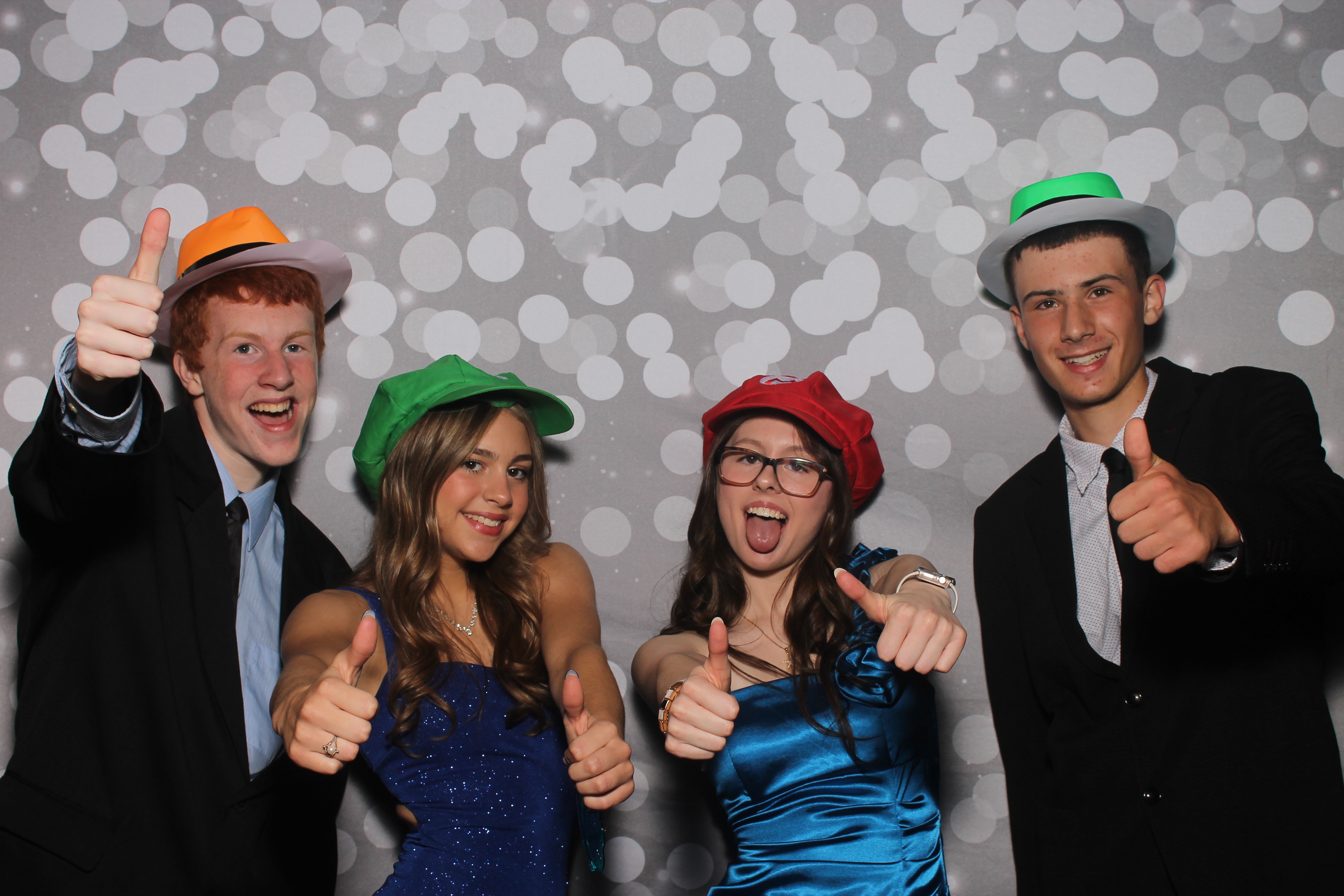 AMHEA Prom 2025 | View more photos from the event at gallery.photoboothcincy.com/u/PhotoBoothCincy/AMHEA-Prom-2025