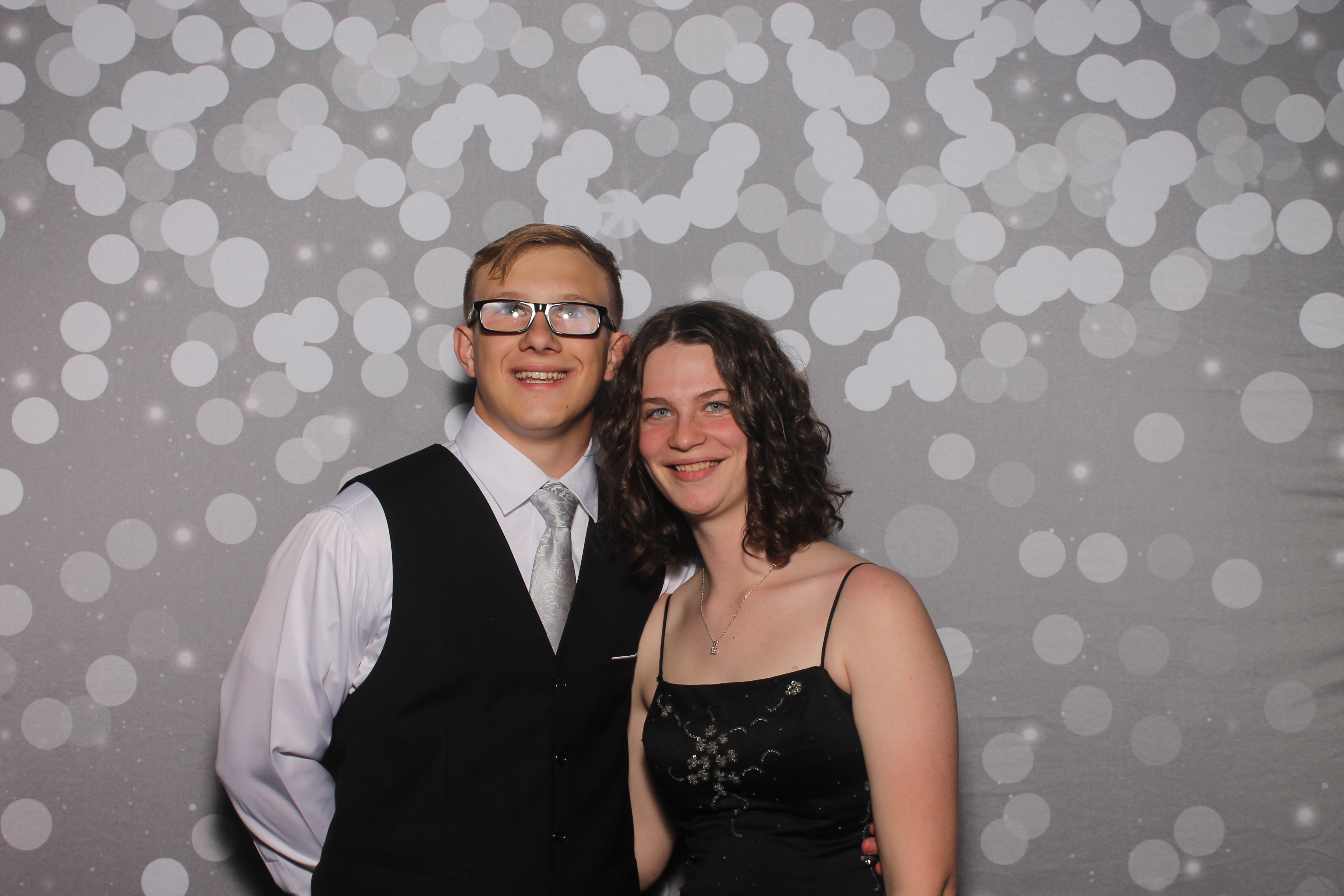 AMHEA Prom 2025 | View more photos from the event at gallery.photoboothcincy.com/u/PhotoBoothCincy/AMHEA-Prom-2025