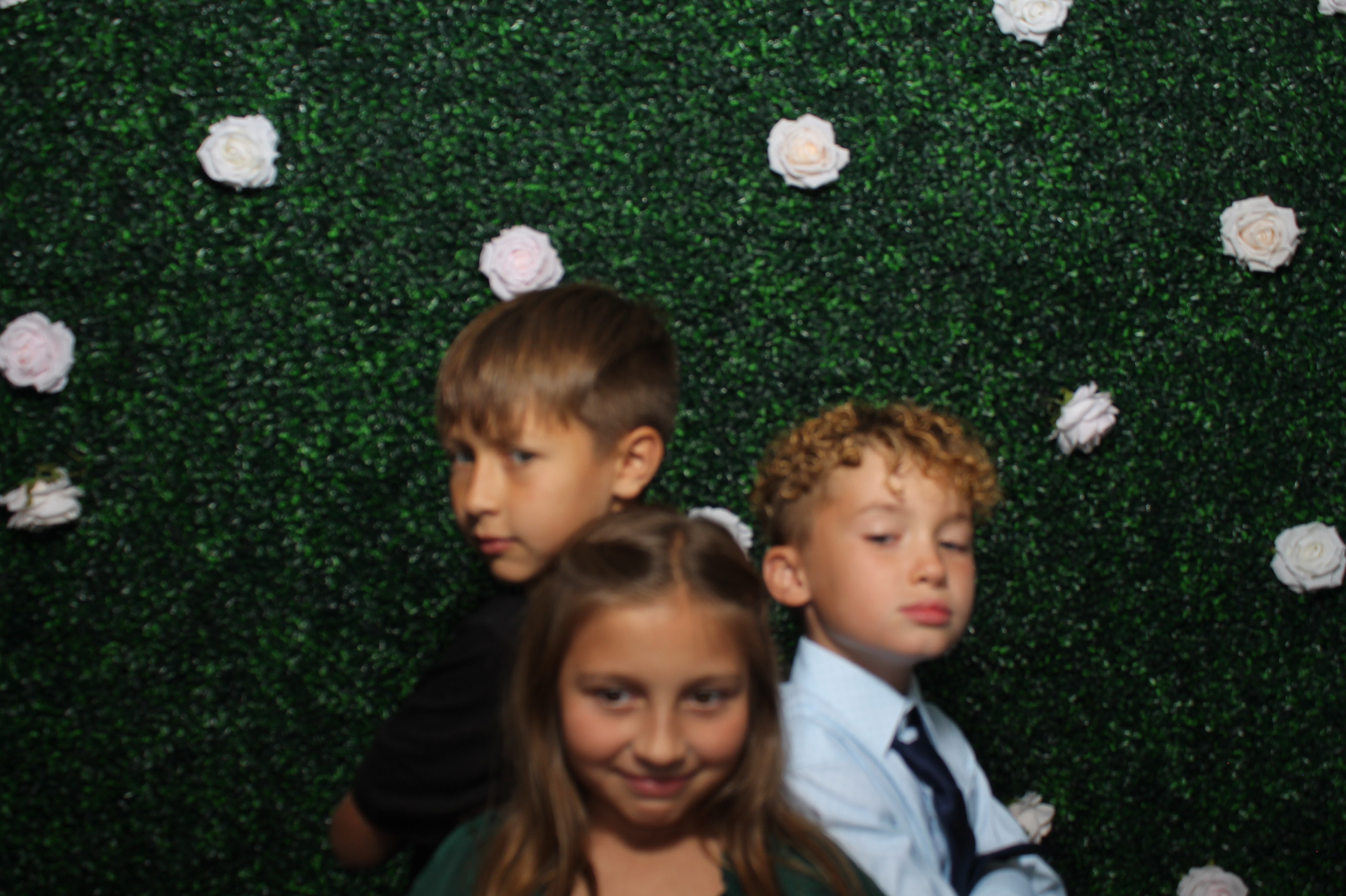 Aaron & Taylor | View more photos from the event at gallery.photoboothcincy.com/u/PhotoBoothCincy/Aaron-Taylor