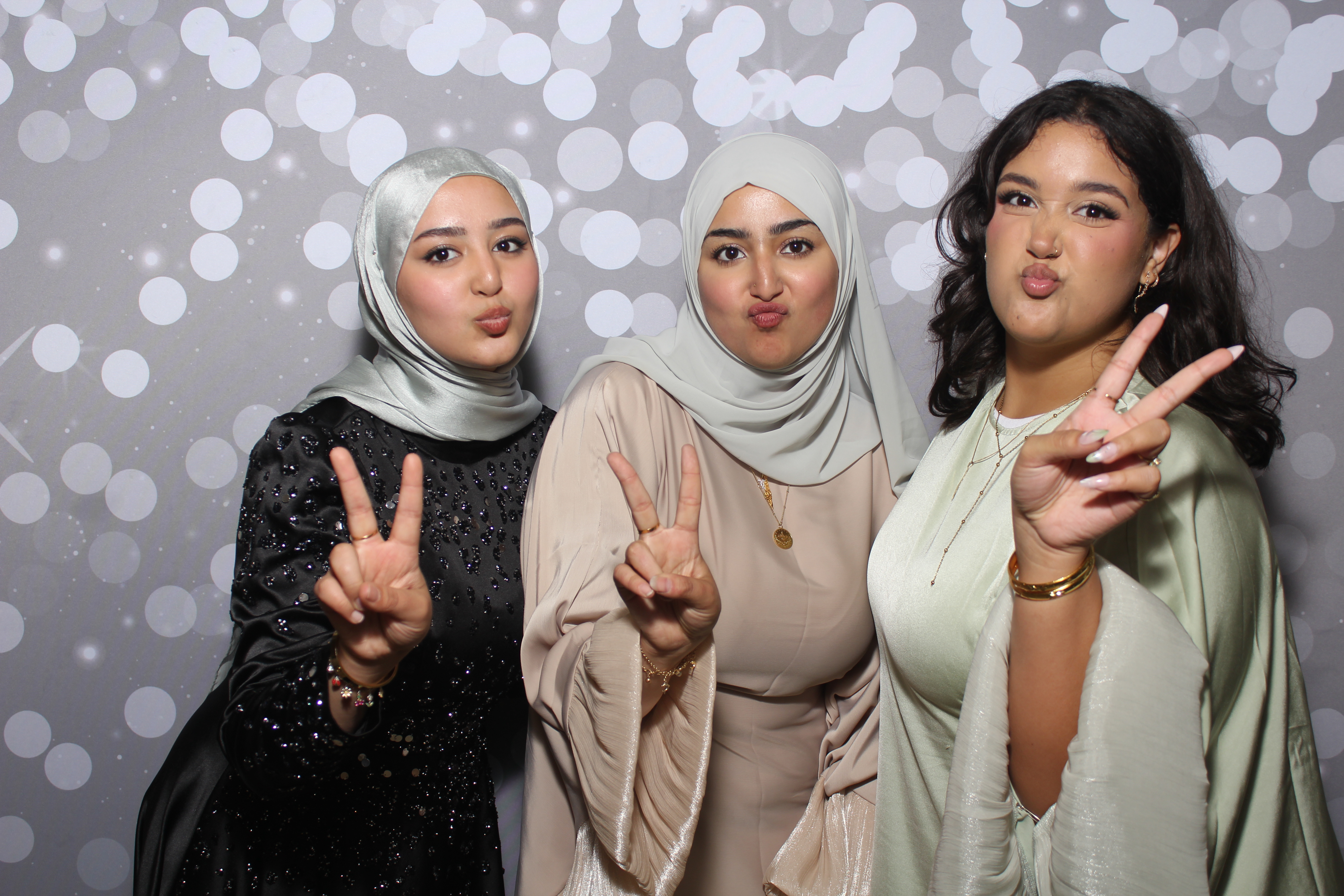 Abdelrahman & Sondos | View more photos from the event at gallery.photoboothcincy.com/u/PhotoBoothCincy/Abdelrahman-Sondos