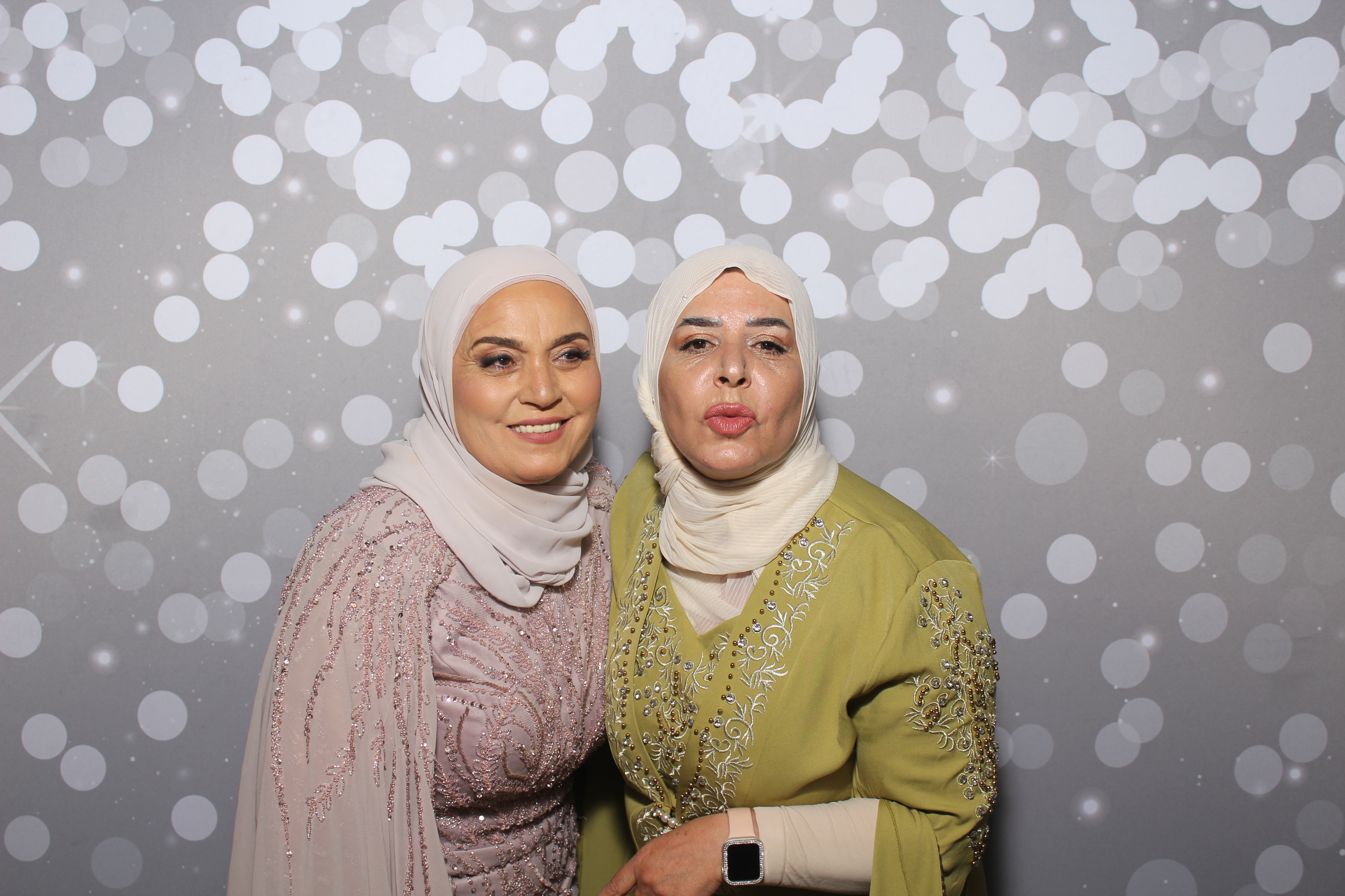 Abdelrahman & Sondos | View more photos from the event at gallery.photoboothcincy.com/u/PhotoBoothCincy/Abdelrahman-Sondos