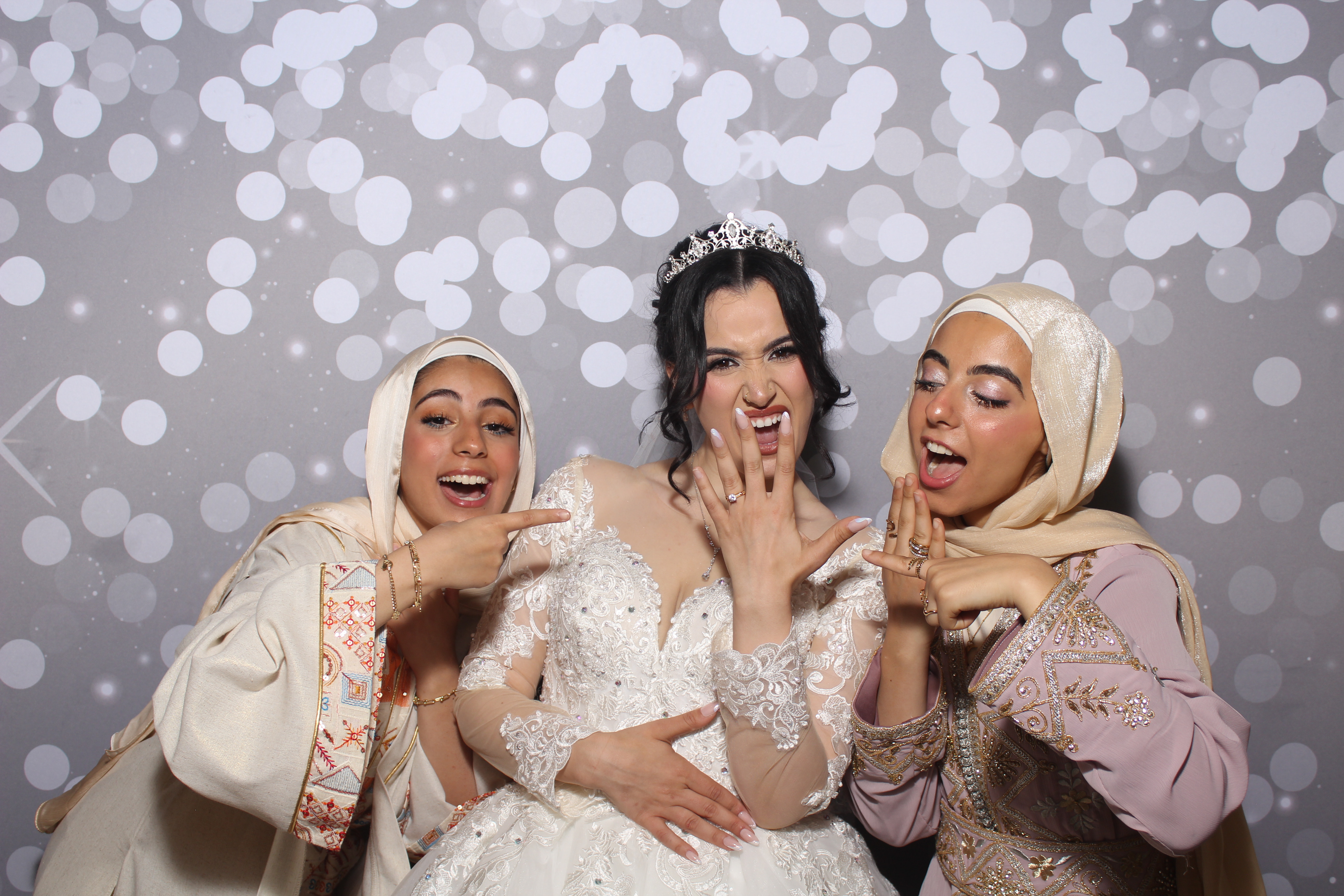 Abdelrahman & Sondos | View more photos from the event at gallery.photoboothcincy.com/u/PhotoBoothCincy/Abdelrahman-Sondos