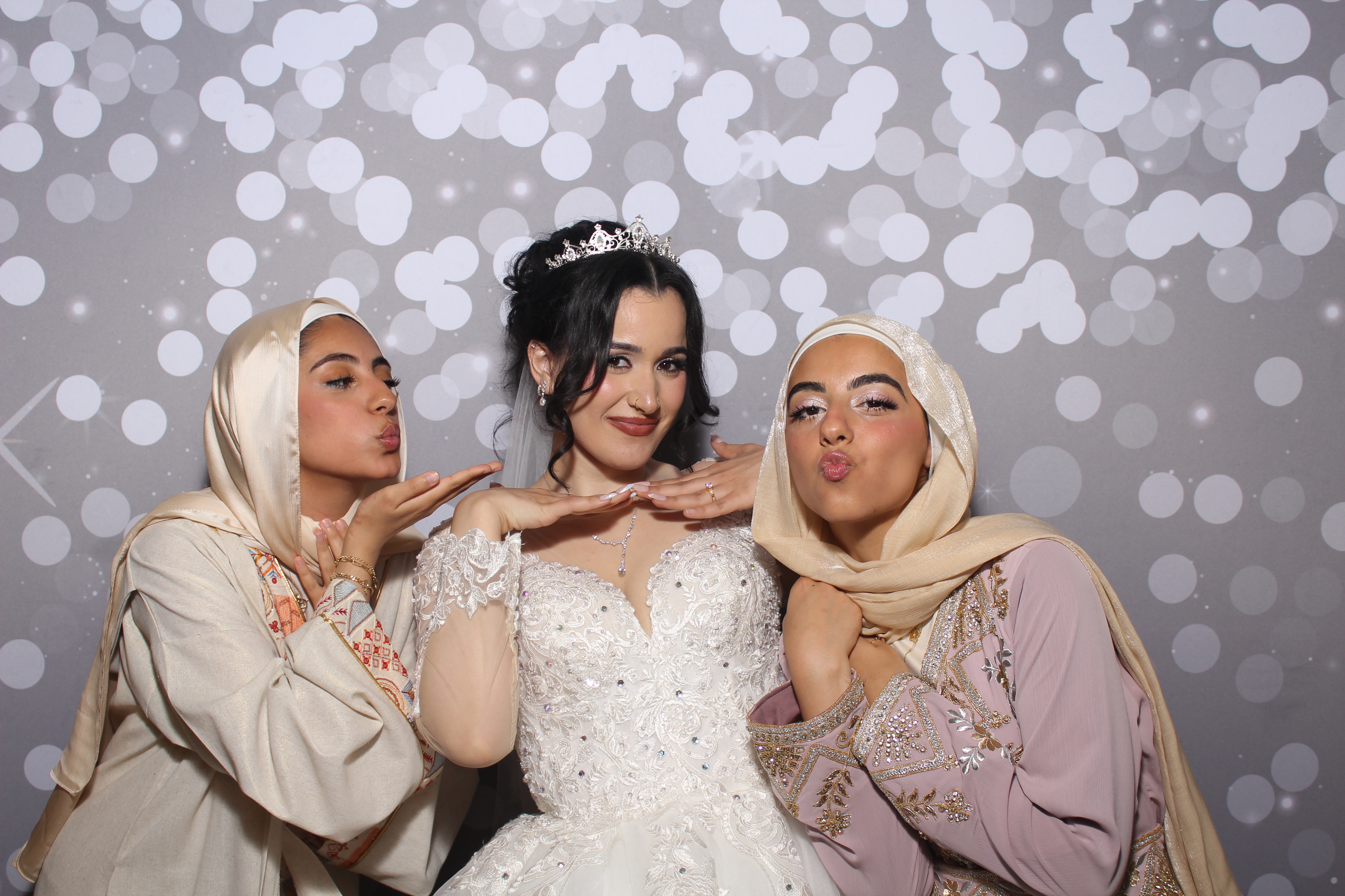 Abdelrahman & Sondos | View more photos from the event at gallery.photoboothcincy.com/u/PhotoBoothCincy/Abdelrahman-Sondos