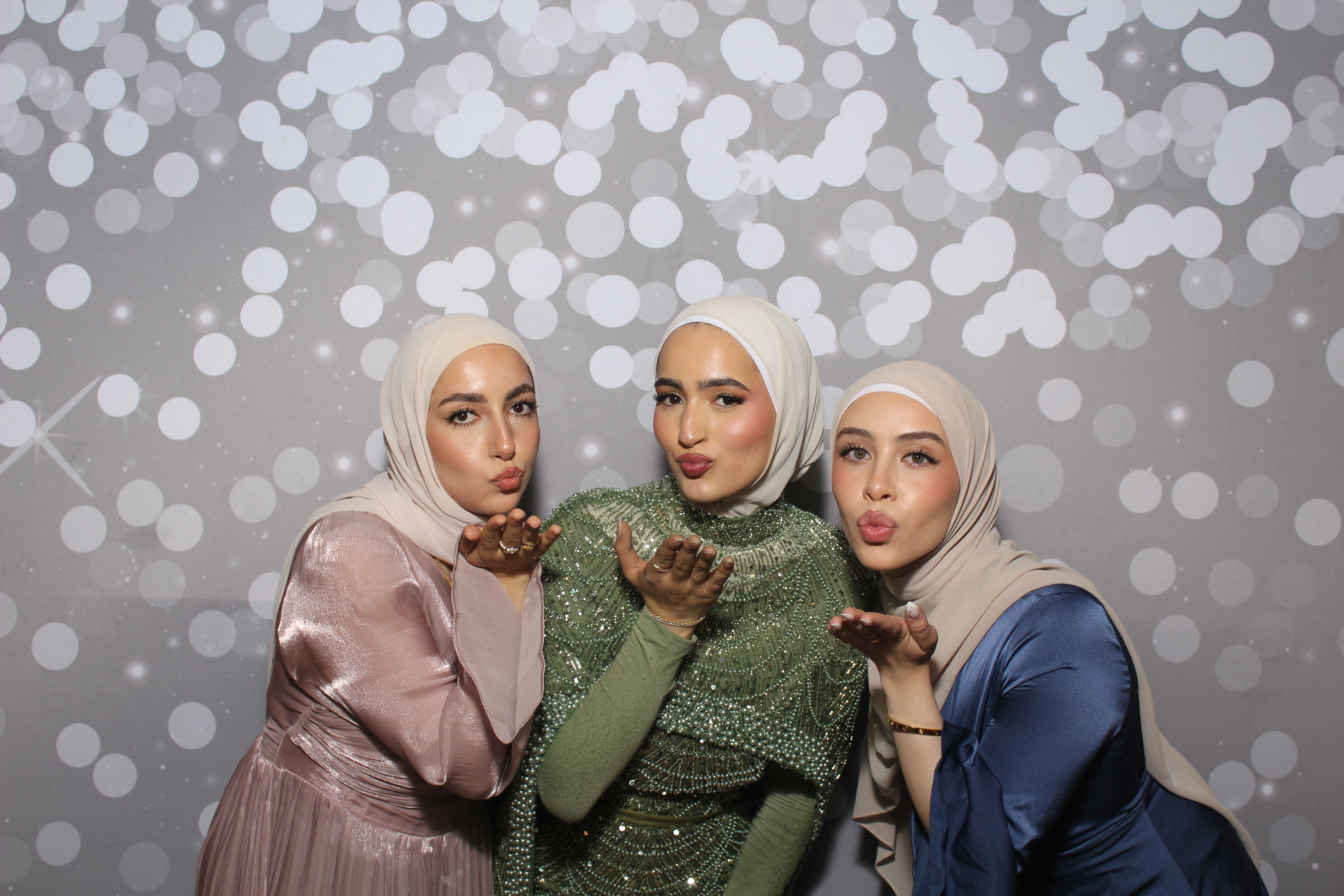 Abdelrahman & Sondos | View more photos from the event at gallery.photoboothcincy.com/u/PhotoBoothCincy/Abdelrahman-Sondos