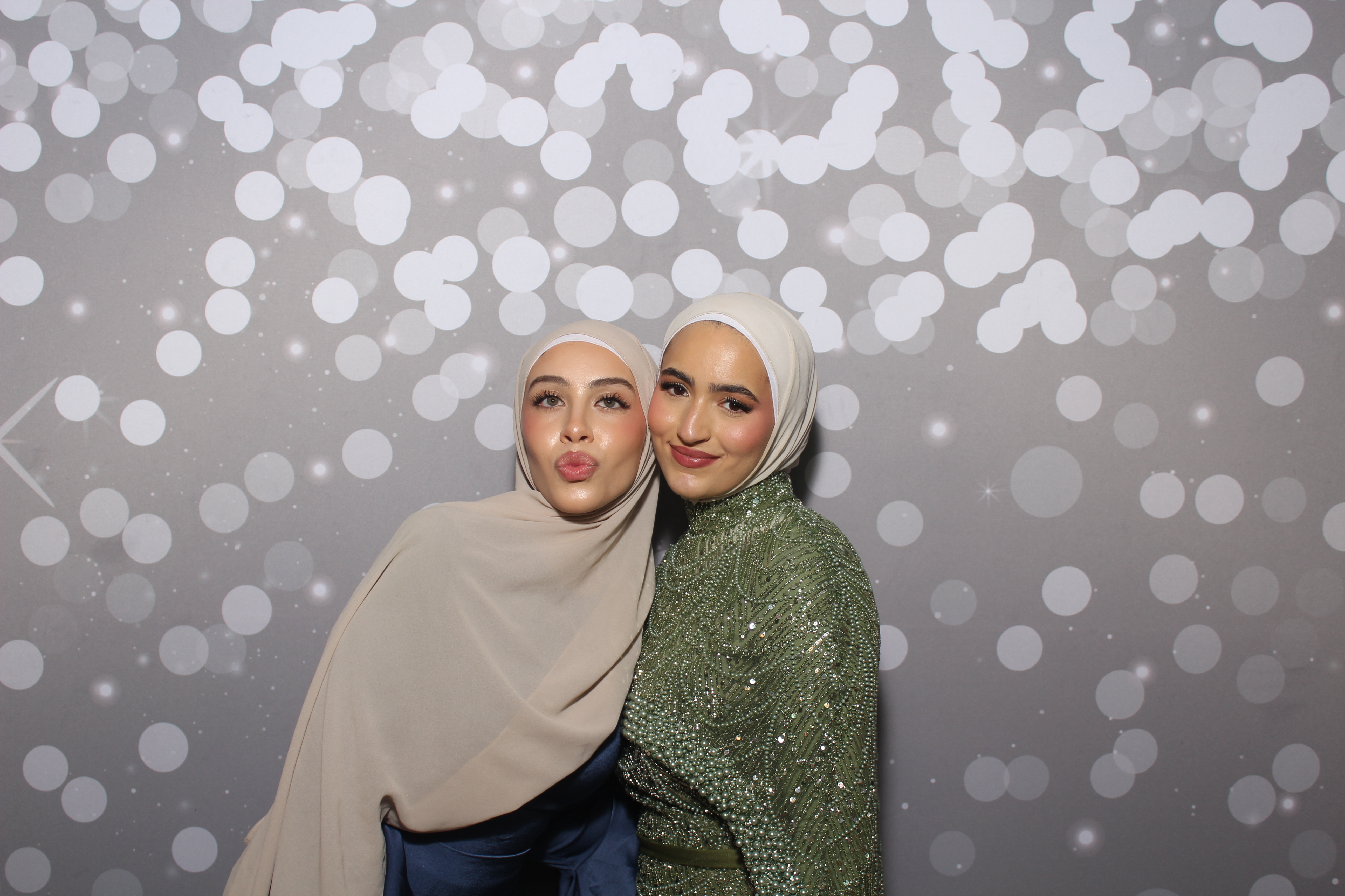 Abdelrahman & Sondos | View more photos from the event at gallery.photoboothcincy.com/u/PhotoBoothCincy/Abdelrahman-Sondos
