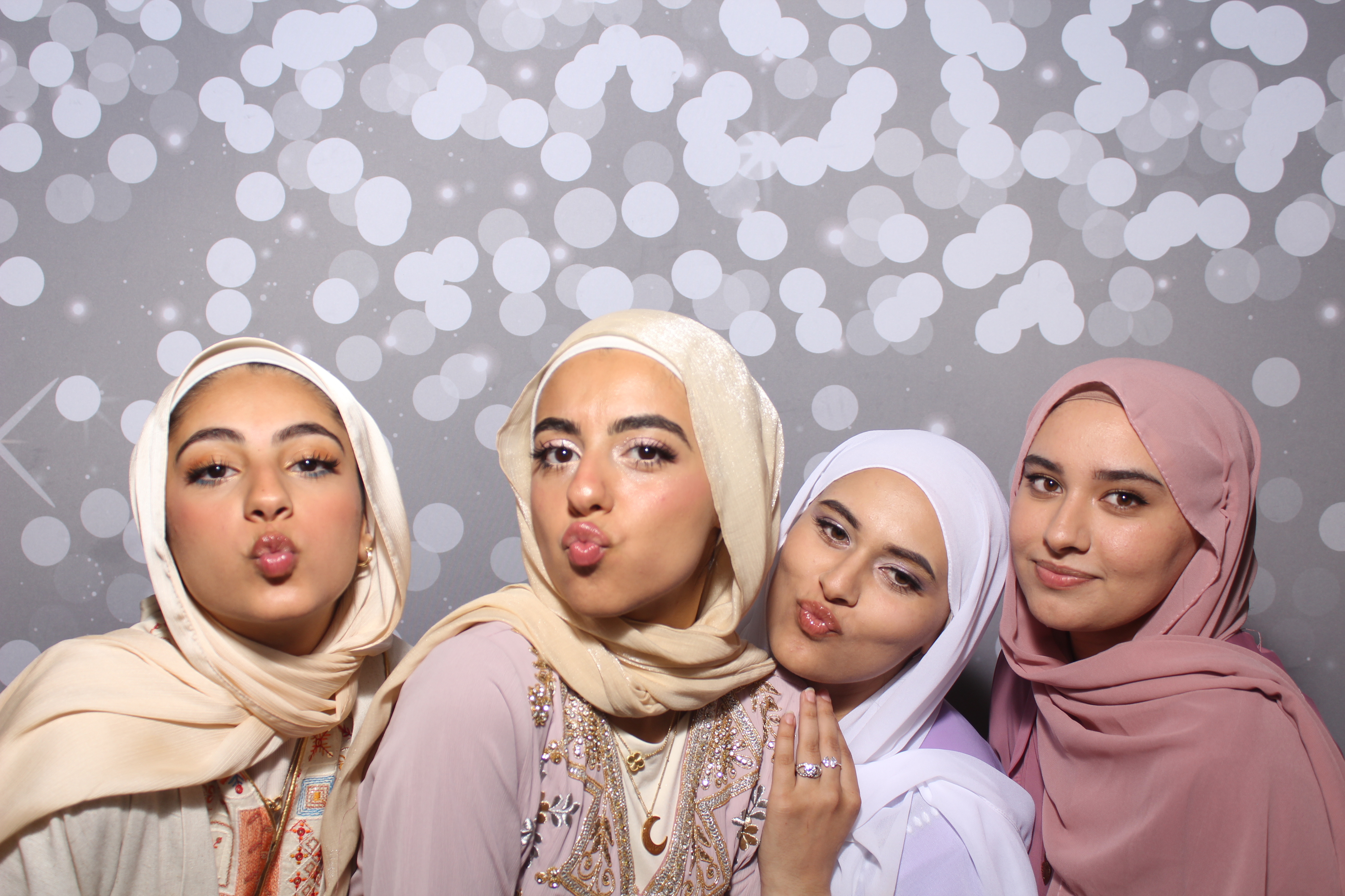 Abdelrahman & Sondos | View more photos from the event at gallery.photoboothcincy.com/u/PhotoBoothCincy/Abdelrahman-Sondos