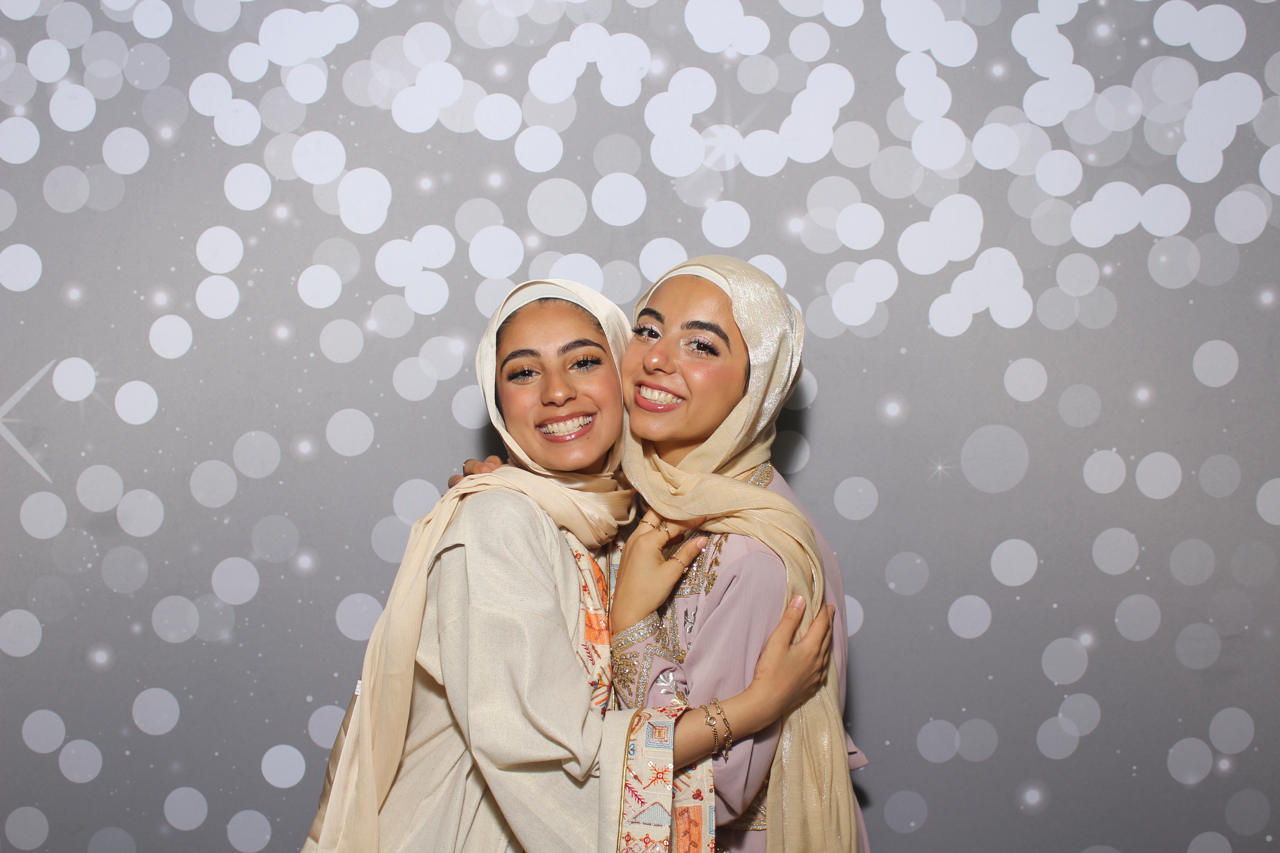 Abdelrahman & Sondos | View more photos from the event at gallery.photoboothcincy.com/u/PhotoBoothCincy/Abdelrahman-Sondos
