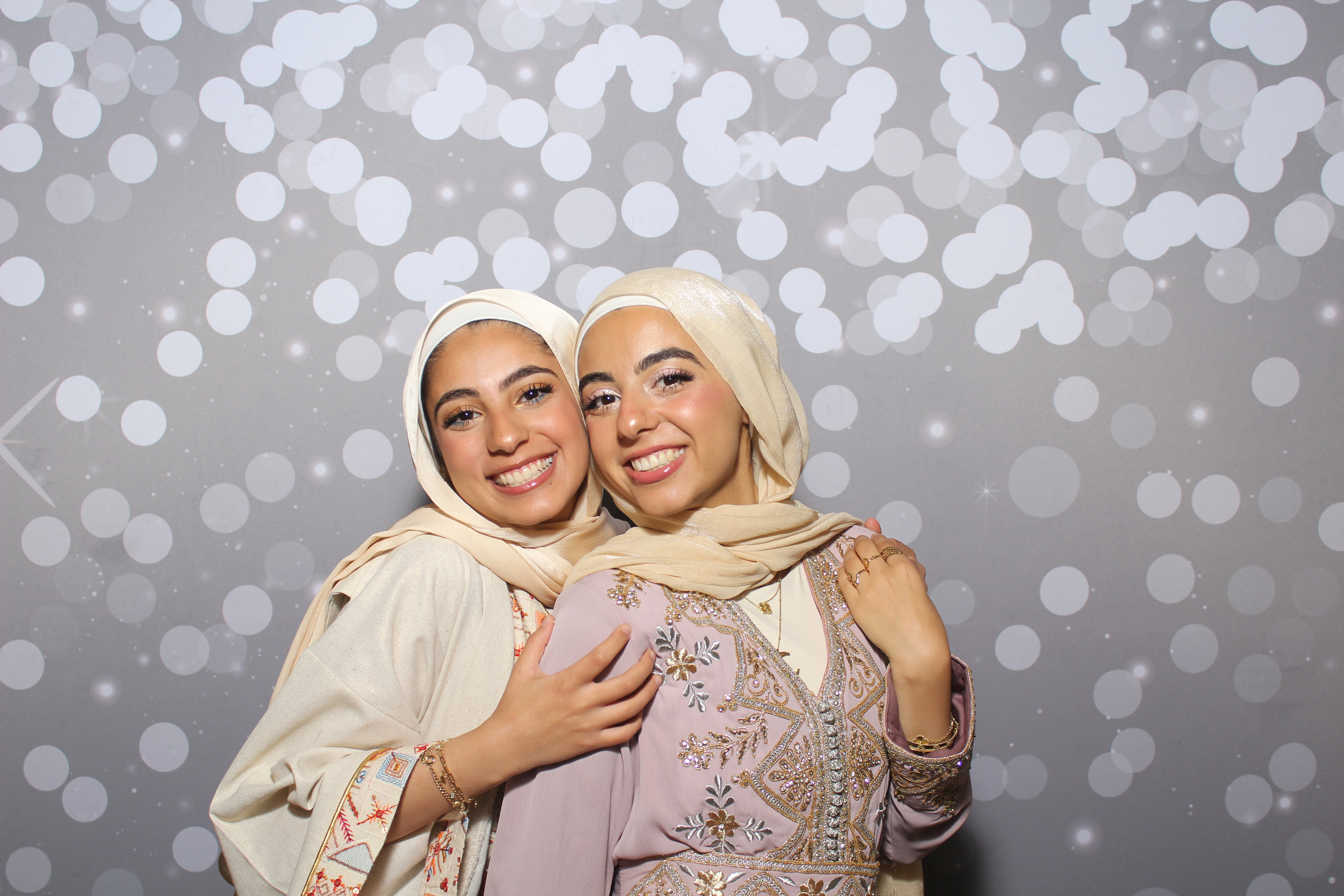 Abdelrahman & Sondos | View more photos from the event at gallery.photoboothcincy.com/u/PhotoBoothCincy/Abdelrahman-Sondos