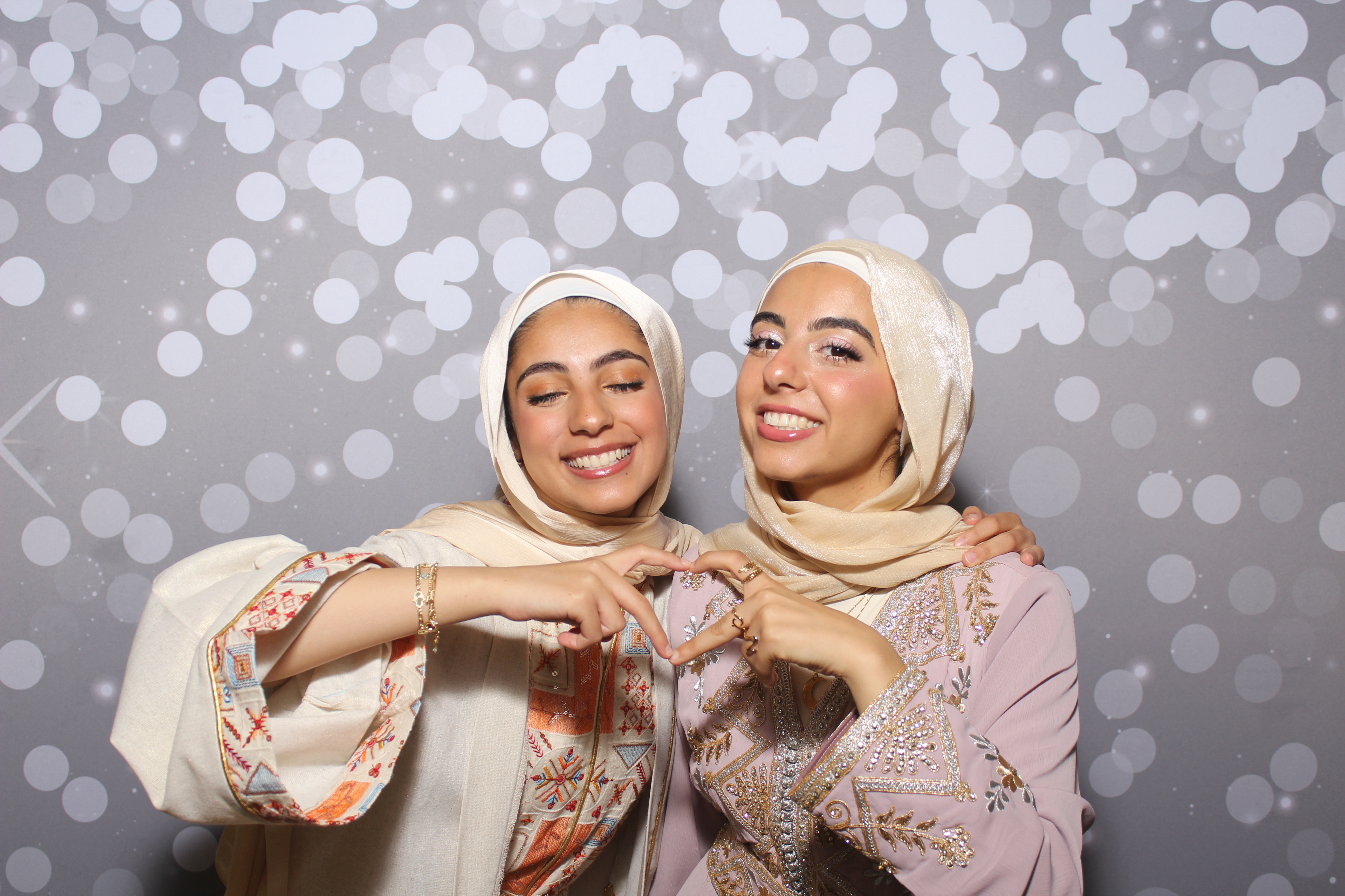 Abdelrahman & Sondos | View more photos from the event at gallery.photoboothcincy.com/u/PhotoBoothCincy/Abdelrahman-Sondos