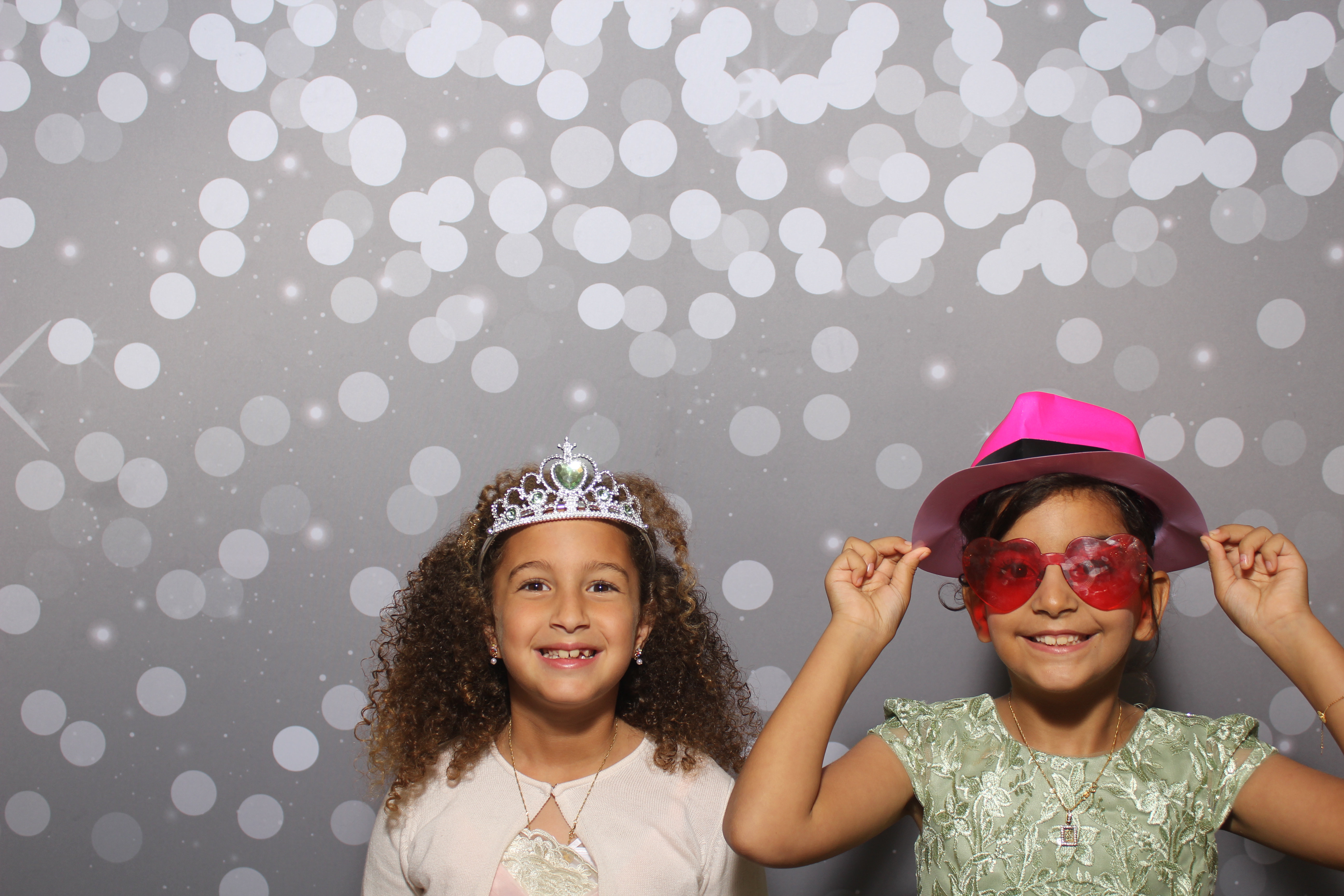 Abdelrahman & Sondos | View more photos from the event at gallery.photoboothcincy.com/u/PhotoBoothCincy/Abdelrahman-Sondos