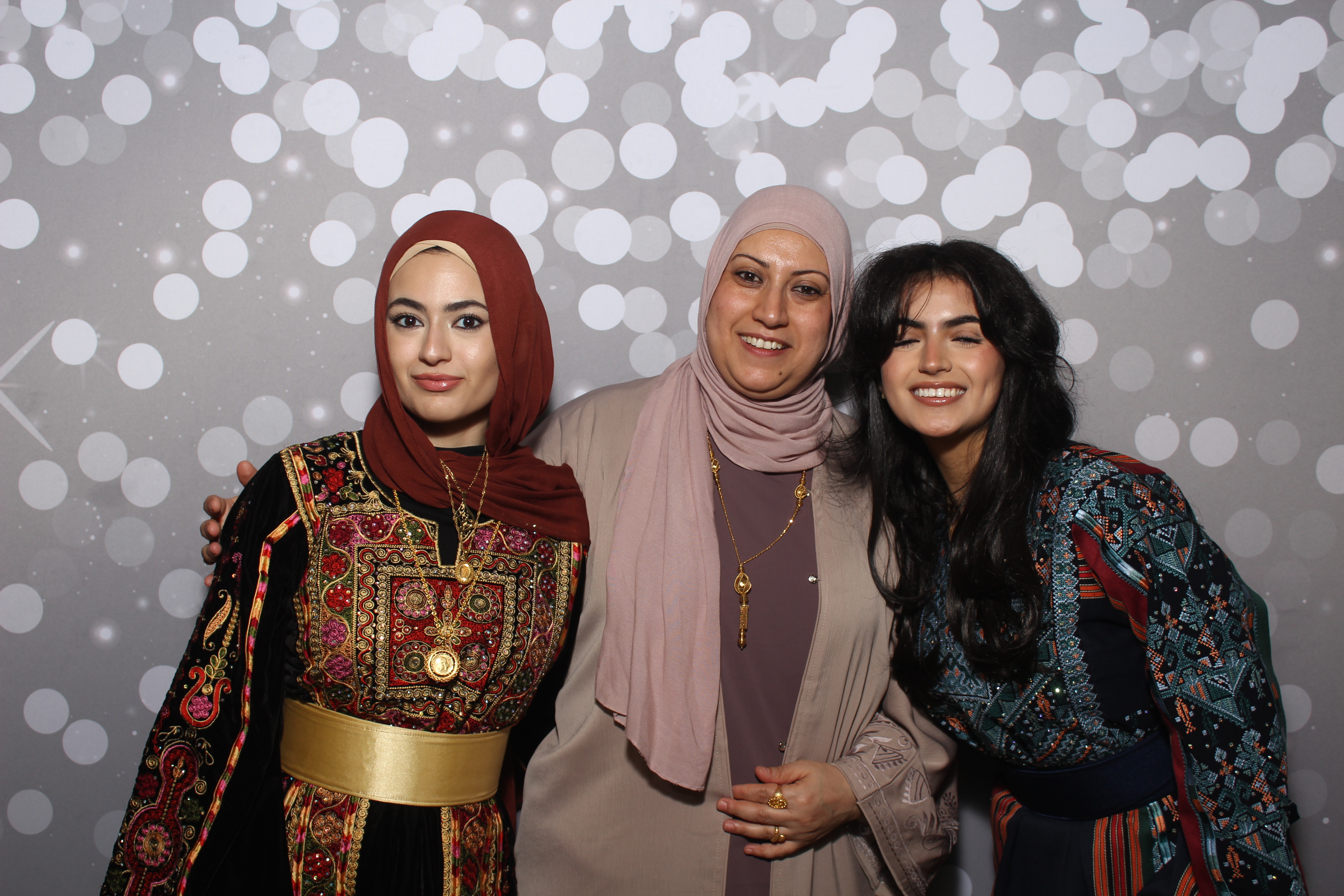 Abdelrahman & Sondos | View more photos from the event at gallery.photoboothcincy.com/u/PhotoBoothCincy/Abdelrahman-Sondos