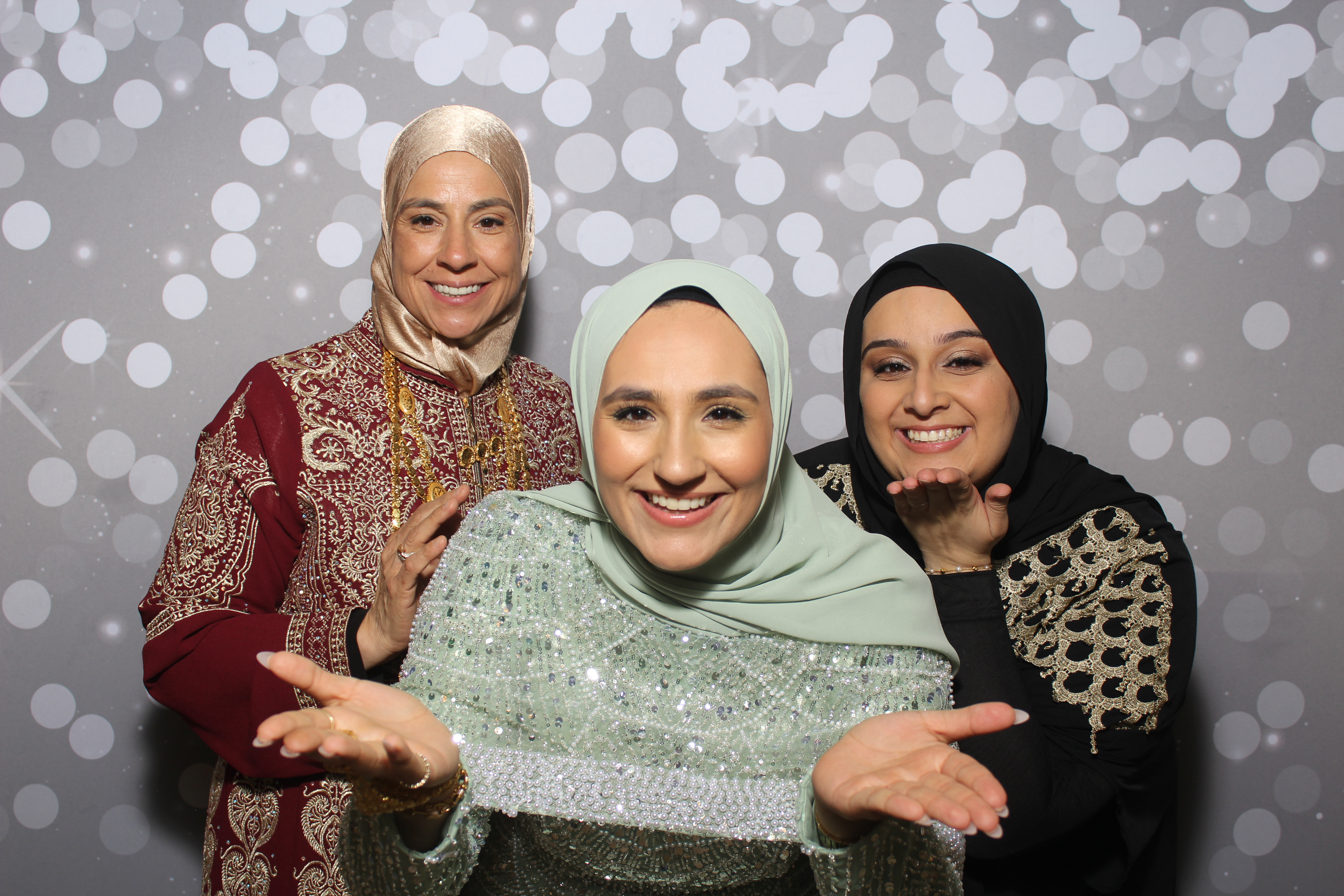 Abdelrahman & Sondos | View more photos from the event at gallery.photoboothcincy.com/u/PhotoBoothCincy/Abdelrahman-Sondos