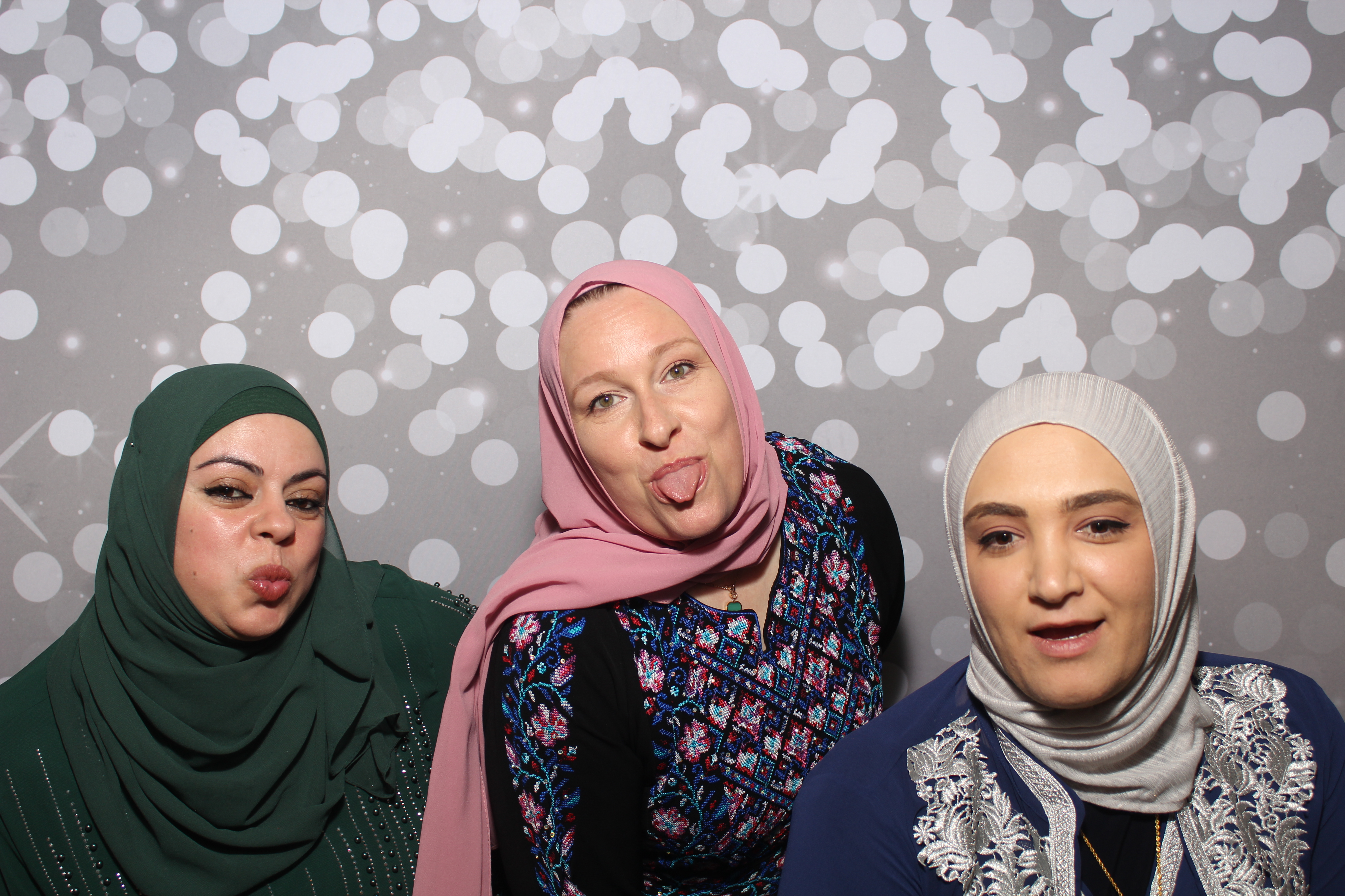 Abdelrahman & Sondos | View more photos from the event at gallery.photoboothcincy.com/u/PhotoBoothCincy/Abdelrahman-Sondos