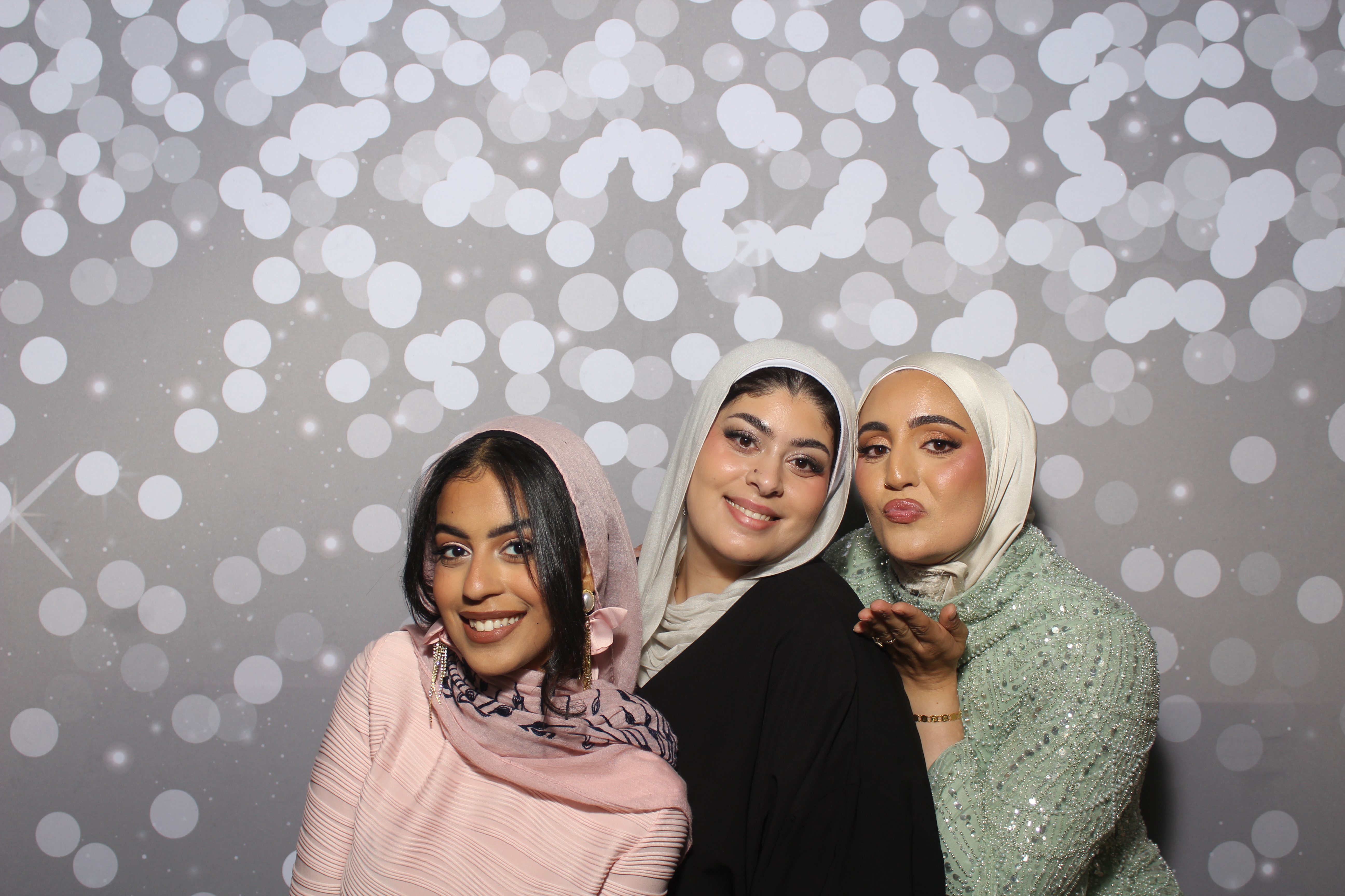 Abdelrahman & Sondos | View more photos from the event at gallery.photoboothcincy.com/u/PhotoBoothCincy/Abdelrahman-Sondos