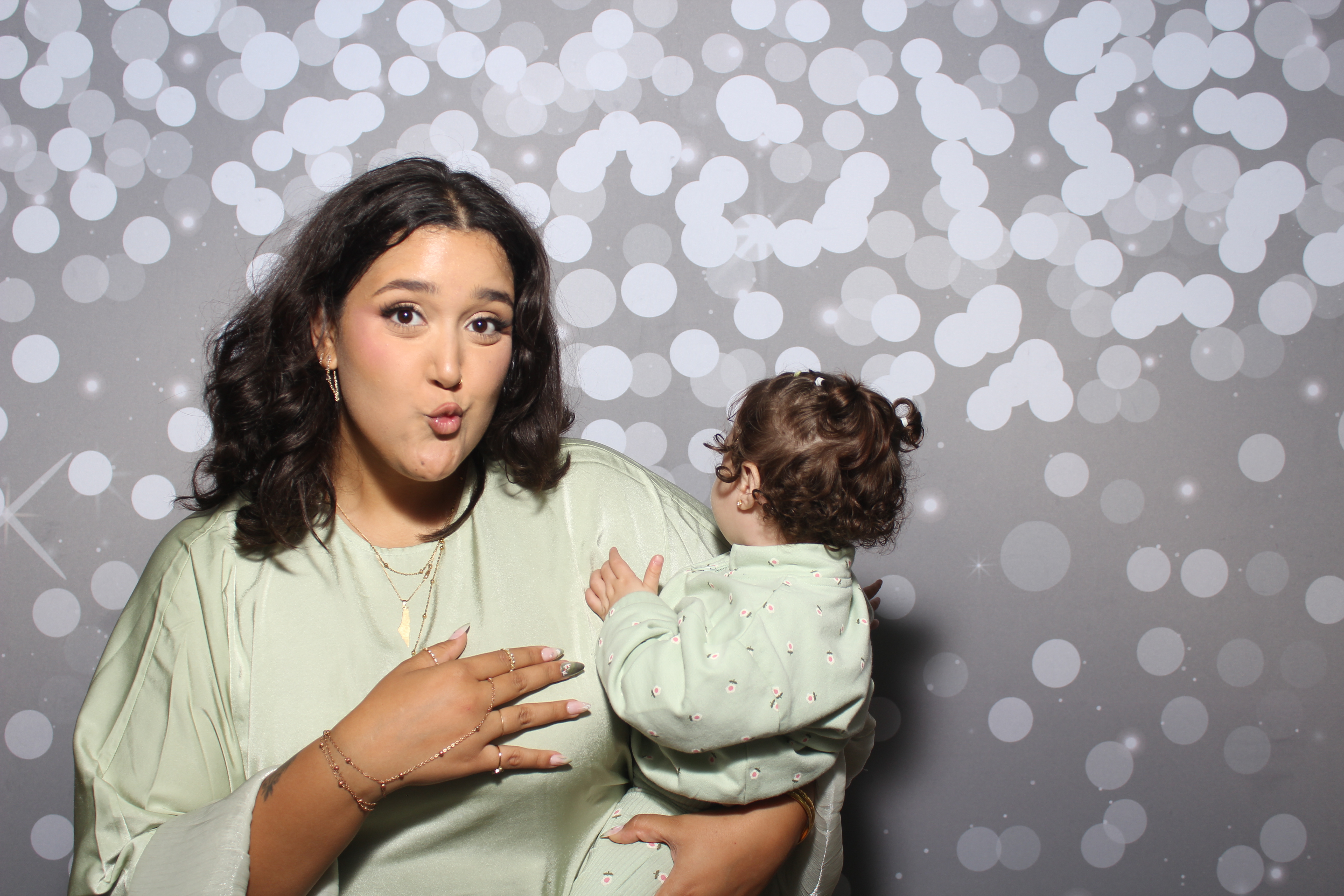 Abdelrahman & Sondos | View more photos from the event at gallery.photoboothcincy.com/u/PhotoBoothCincy/Abdelrahman-Sondos