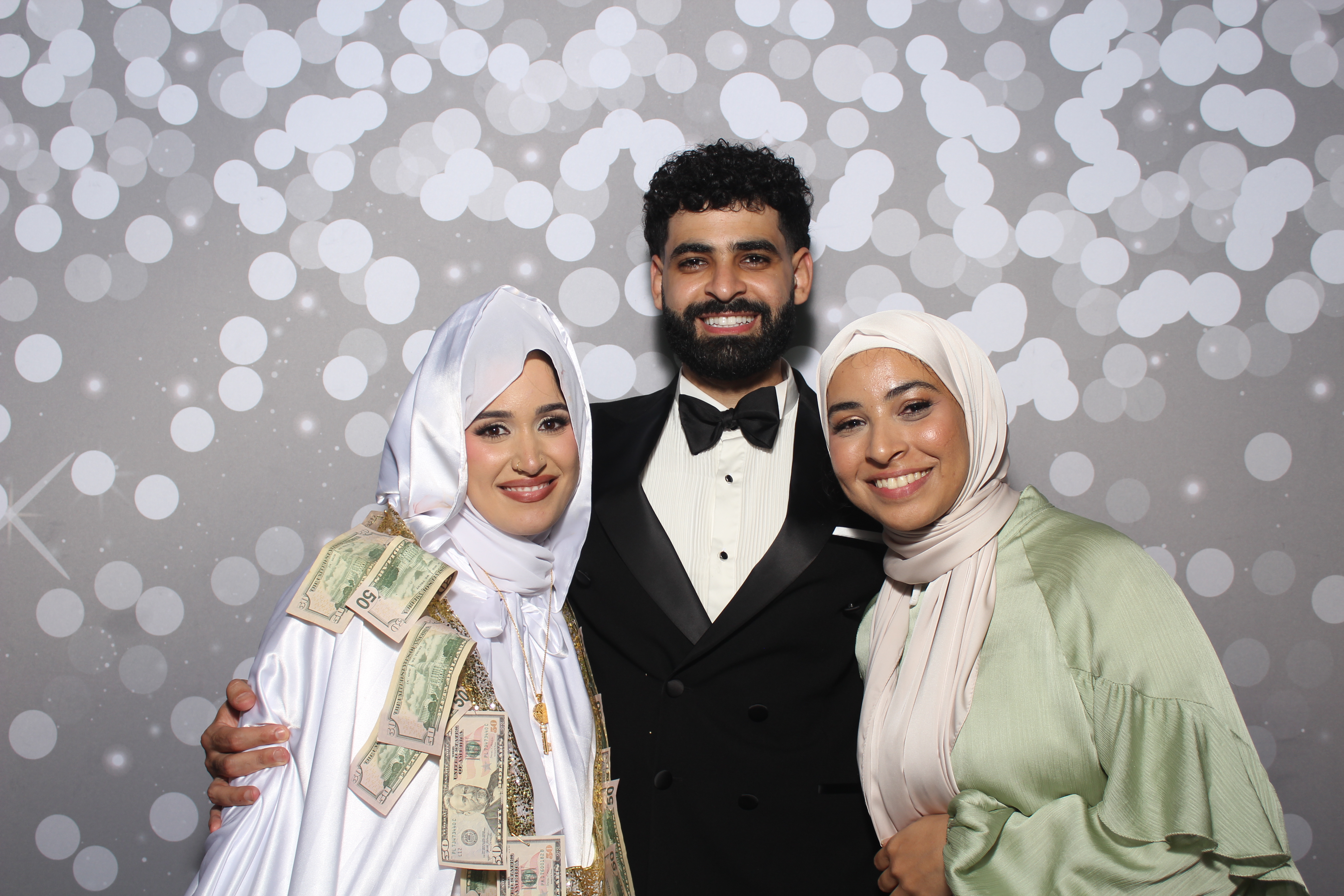 Abdelrahman & Sondos | View more photos from the event at gallery.photoboothcincy.com/u/PhotoBoothCincy/Abdelrahman-Sondos
