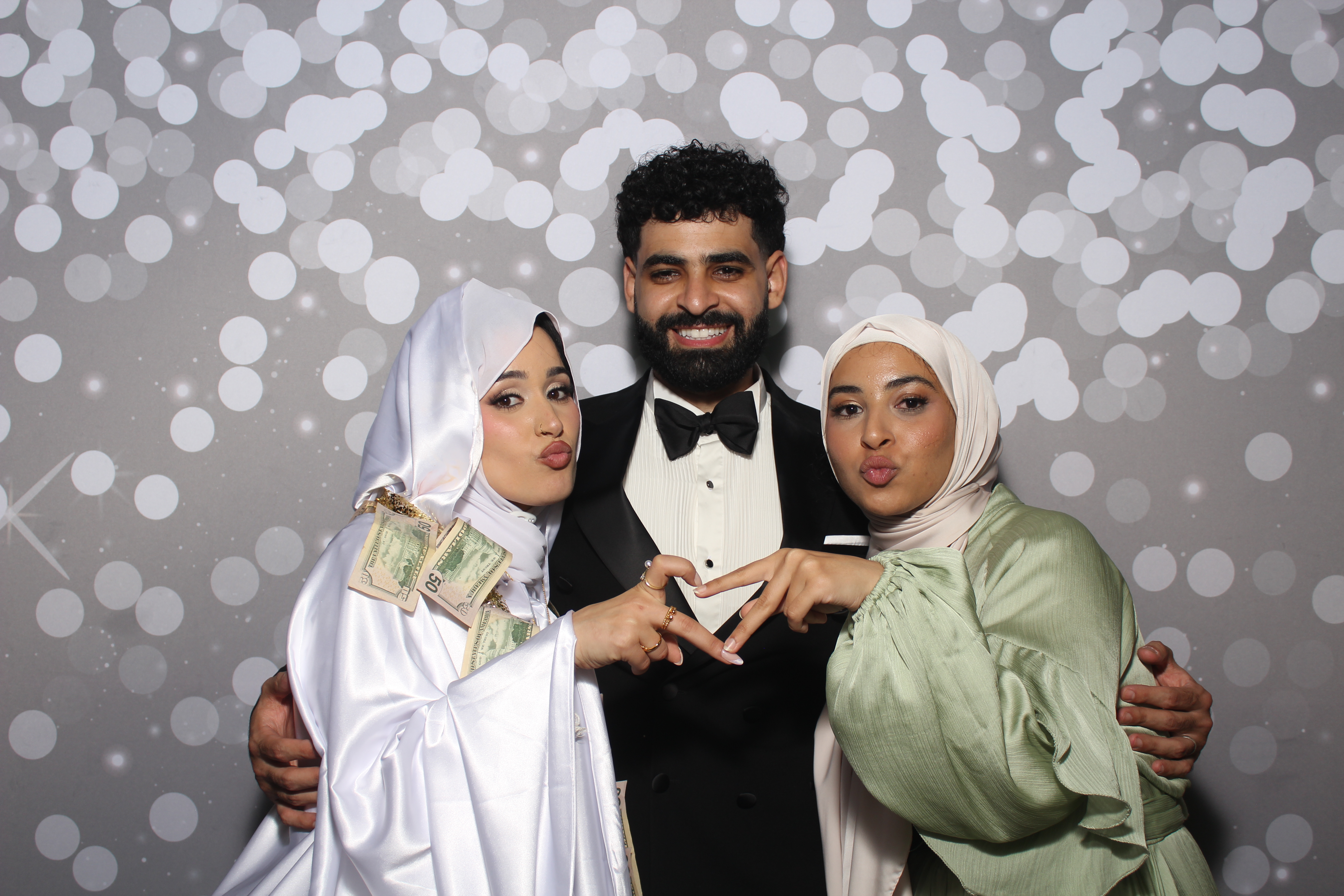 Abdelrahman & Sondos | View more photos from the event at gallery.photoboothcincy.com/u/PhotoBoothCincy/Abdelrahman-Sondos