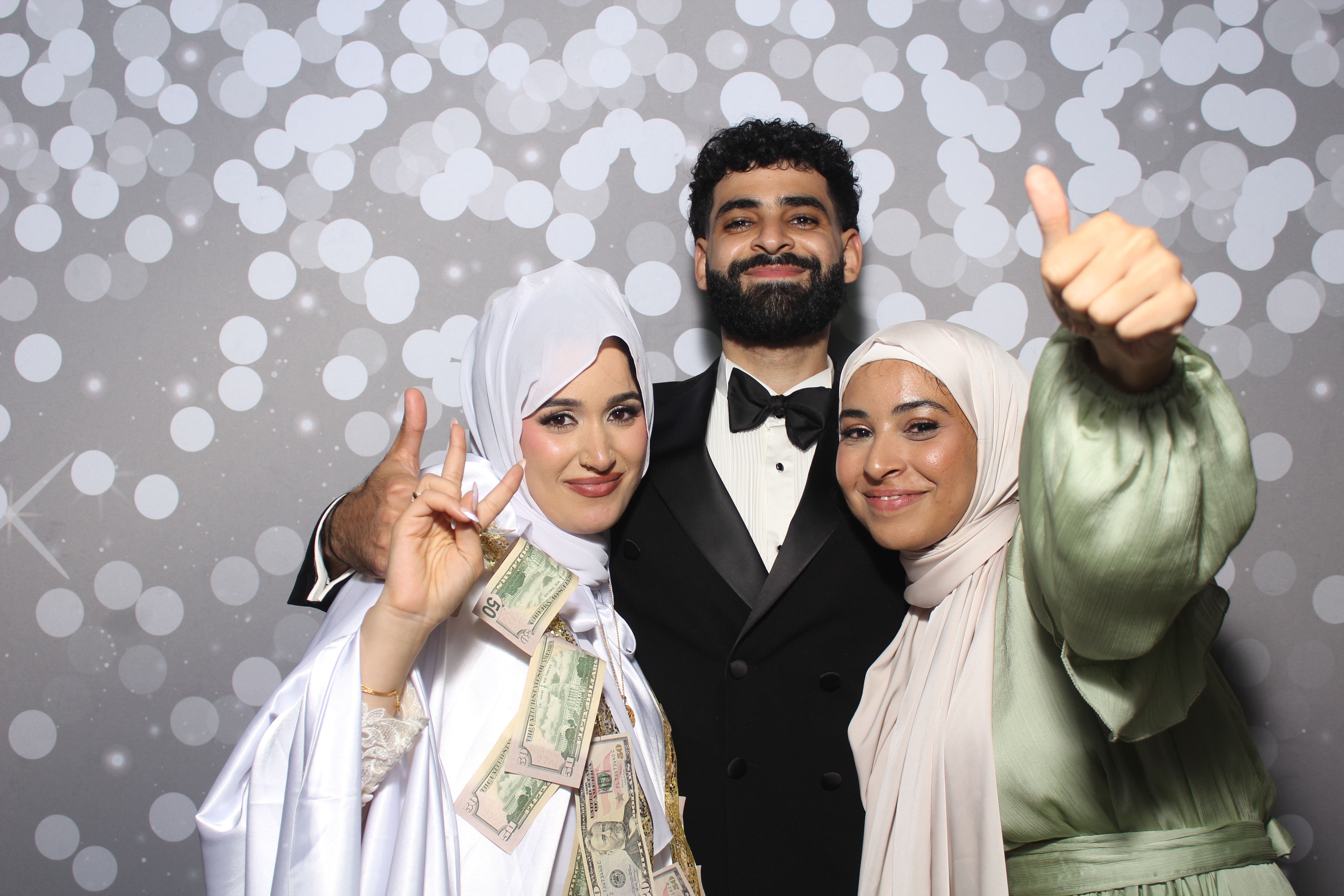 Abdelrahman & Sondos | View more photos from the event at gallery.photoboothcincy.com/u/PhotoBoothCincy/Abdelrahman-Sondos