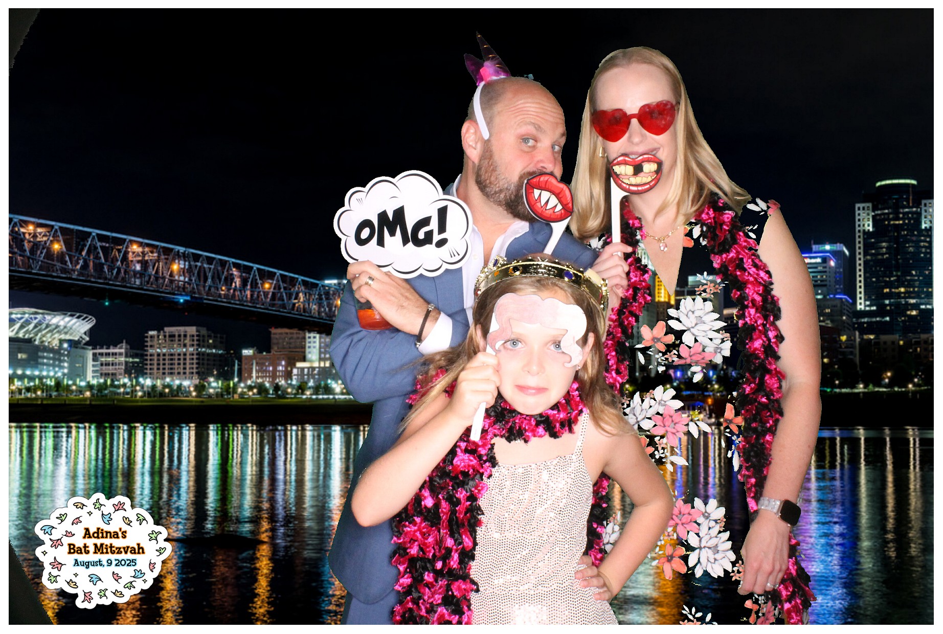 Adina's Bat Mitzvah | View more photos from the event at gallery.photoboothcincy.com/u/PhotoBoothCincy/Adinas-Bat-Mitzvah