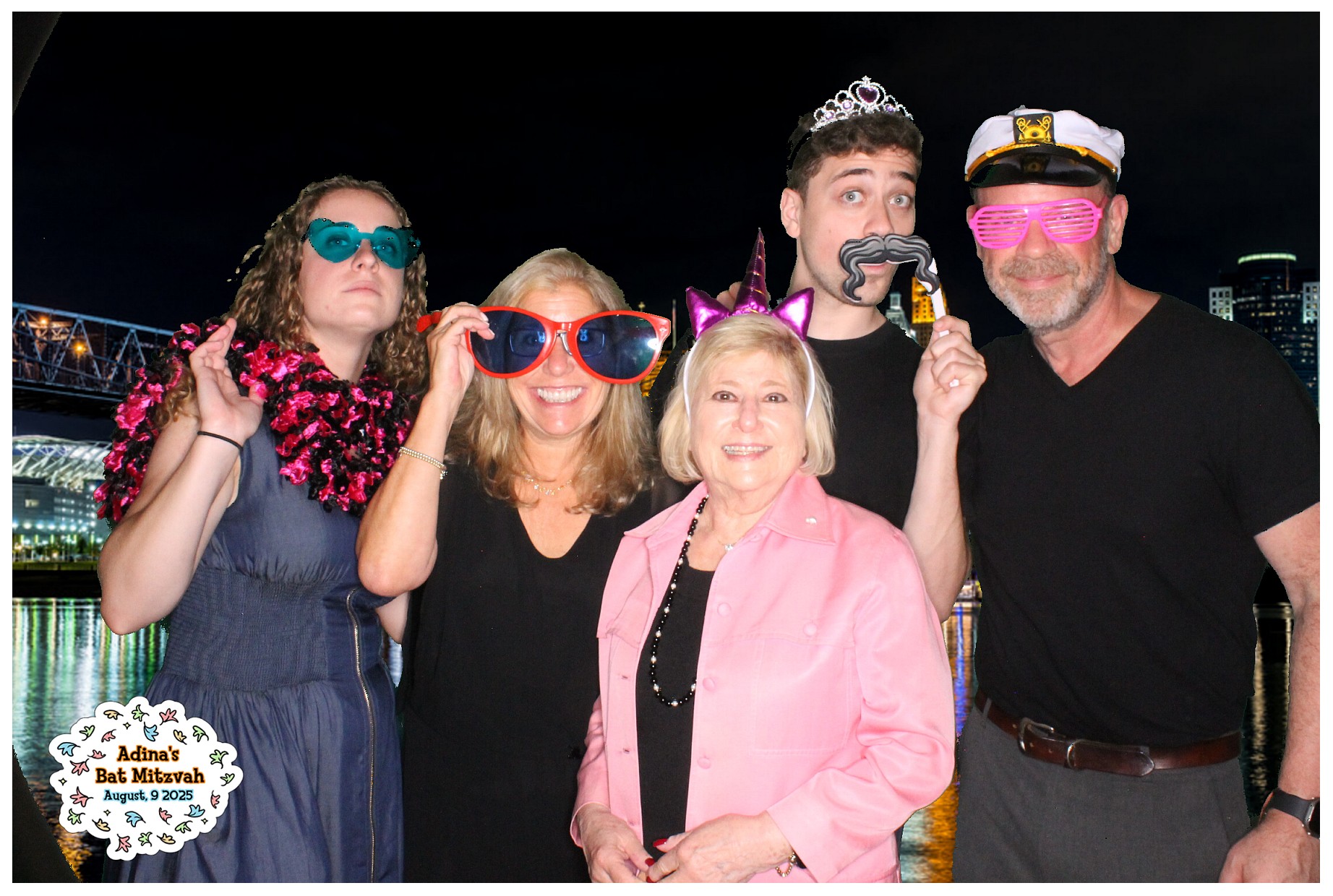 Adina's Bat Mitzvah | View more photos from the event at gallery.photoboothcincy.com/u/PhotoBoothCincy/Adinas-Bat-Mitzvah